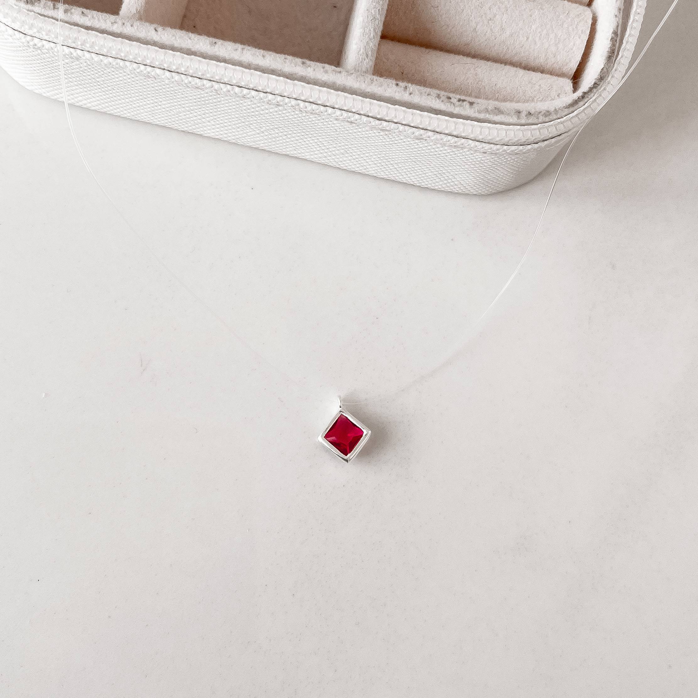 Colar nylon zircônia losango cereja 6mm 40cm