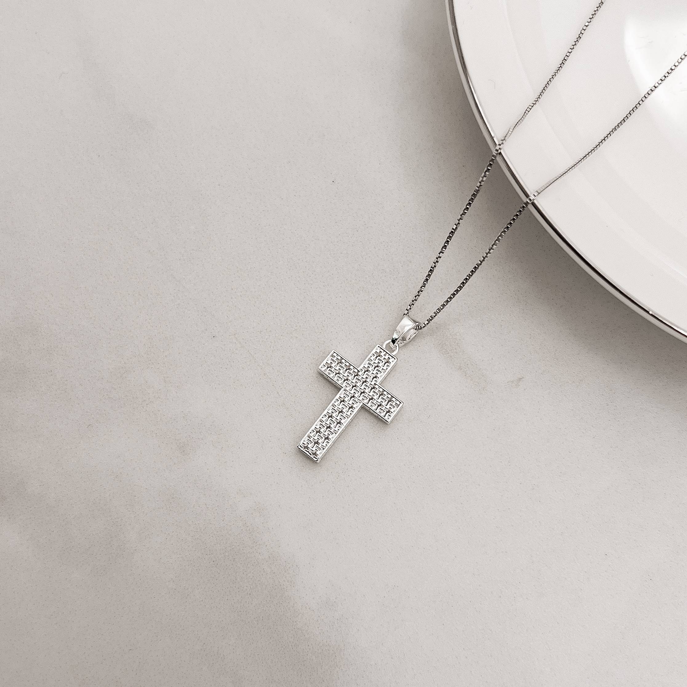 Colar pingente cruz renda Italiana 20mm 45cm