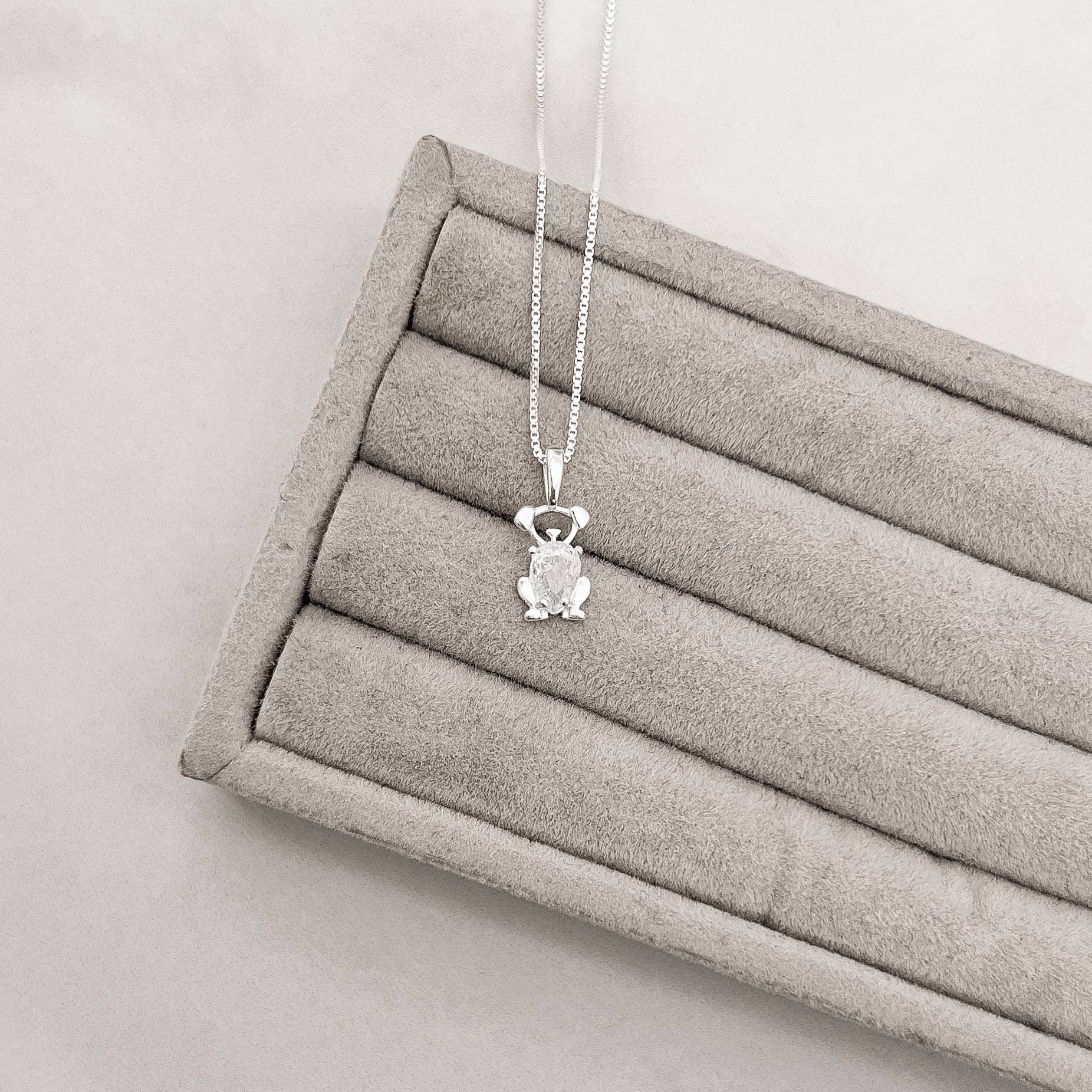 Colar pingente cachorro com zircônia 9mm 45cm