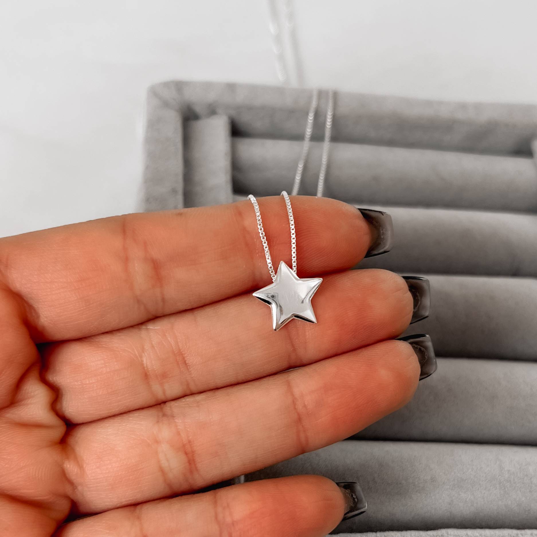 Imagem Secundária Colar estrela 11mm 45cm