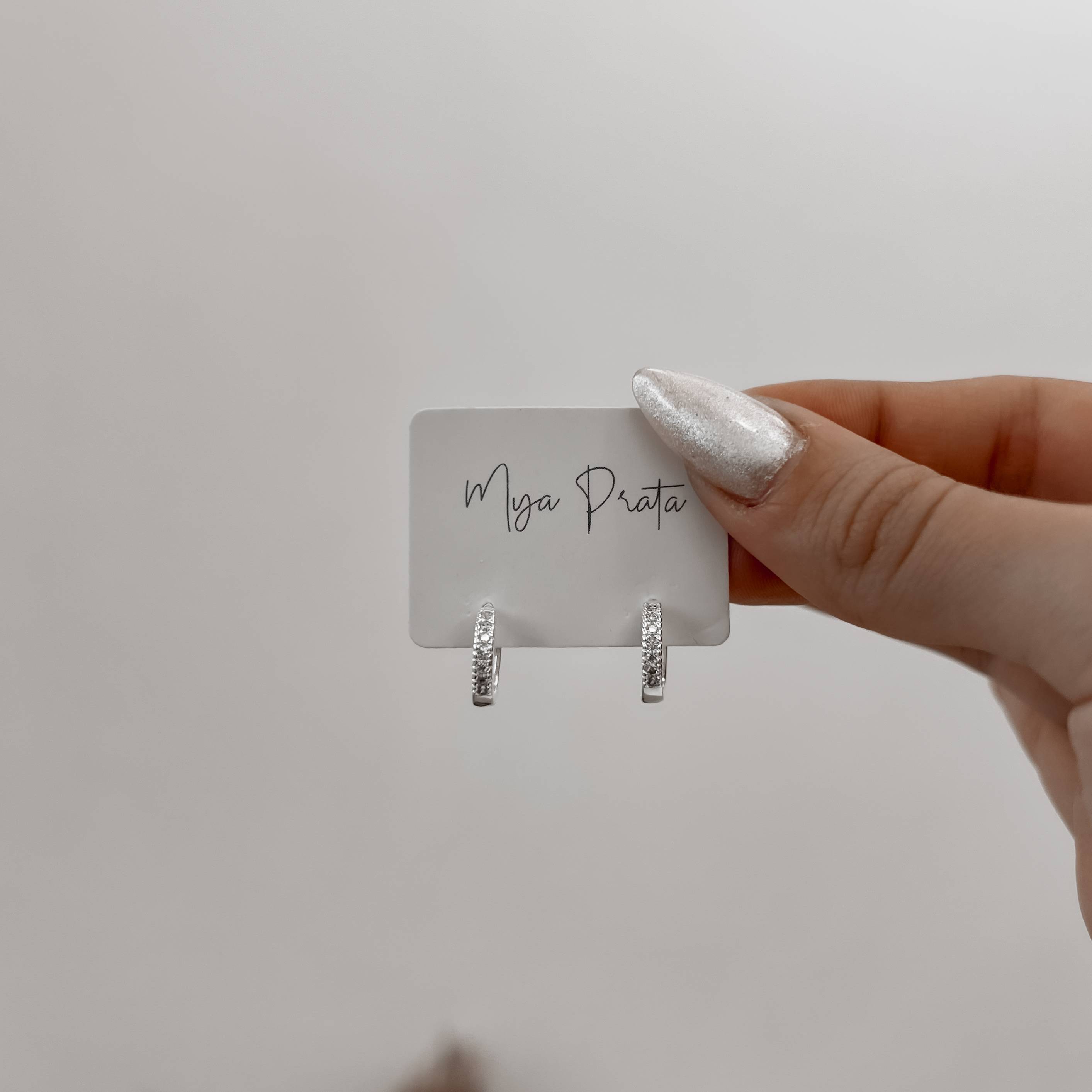 Imagem Secundária Argola redonda click 12mm cravejada