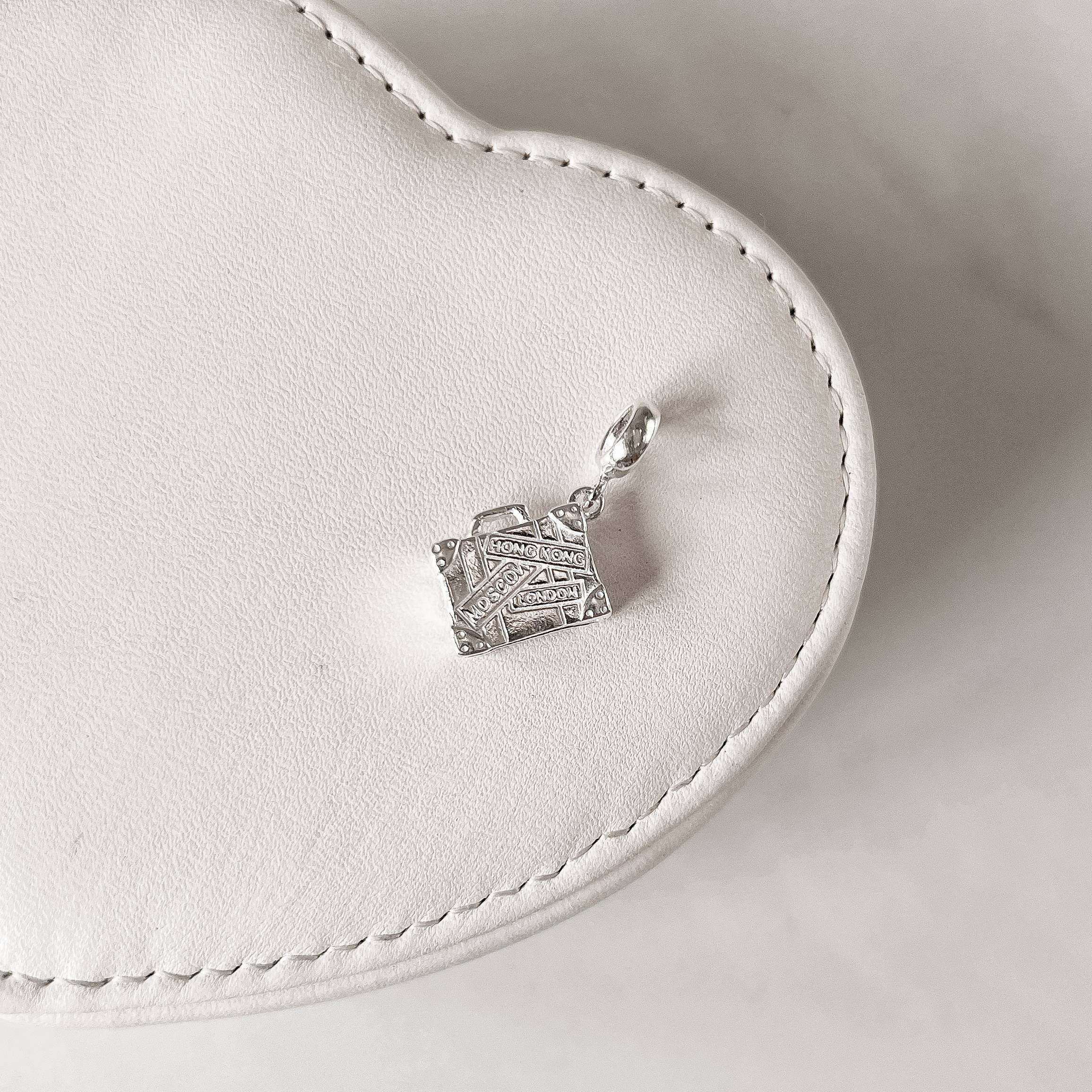 Berloque pingente mala de viagem 13mm