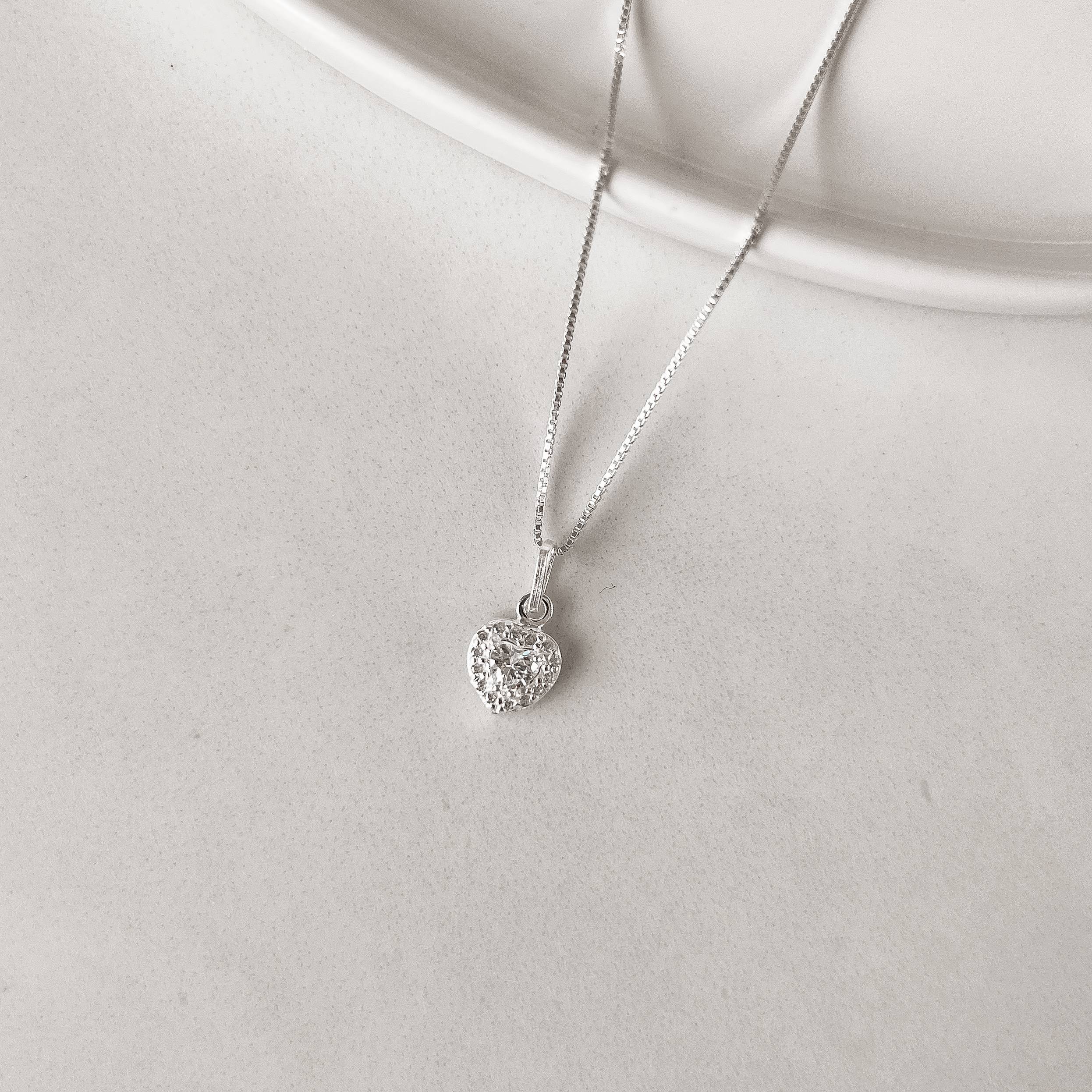 Colar pingente zircônia coração com cravejado 8mm 45cm