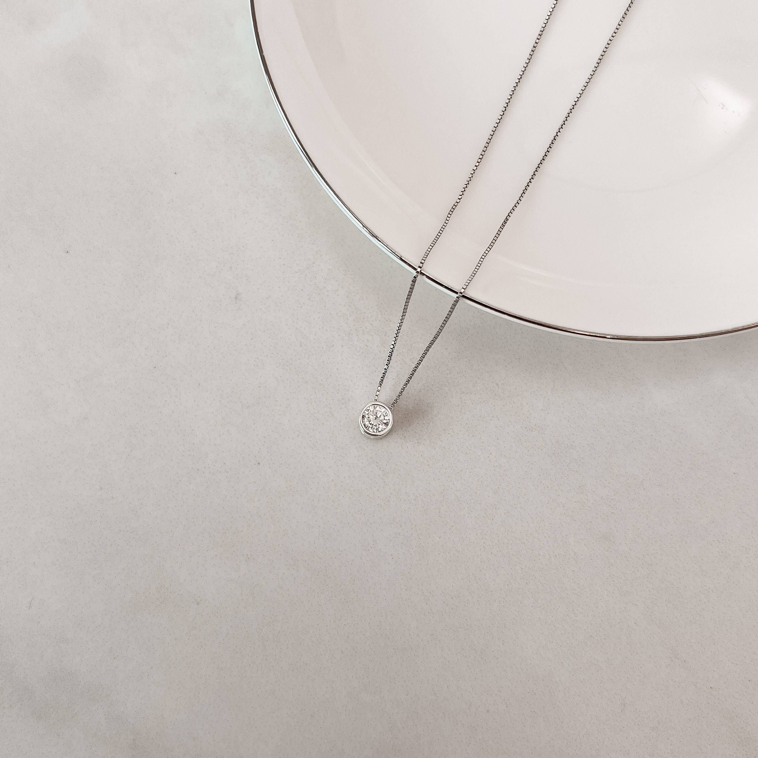 Colar zircônia embutida redonda 6mm 40cm