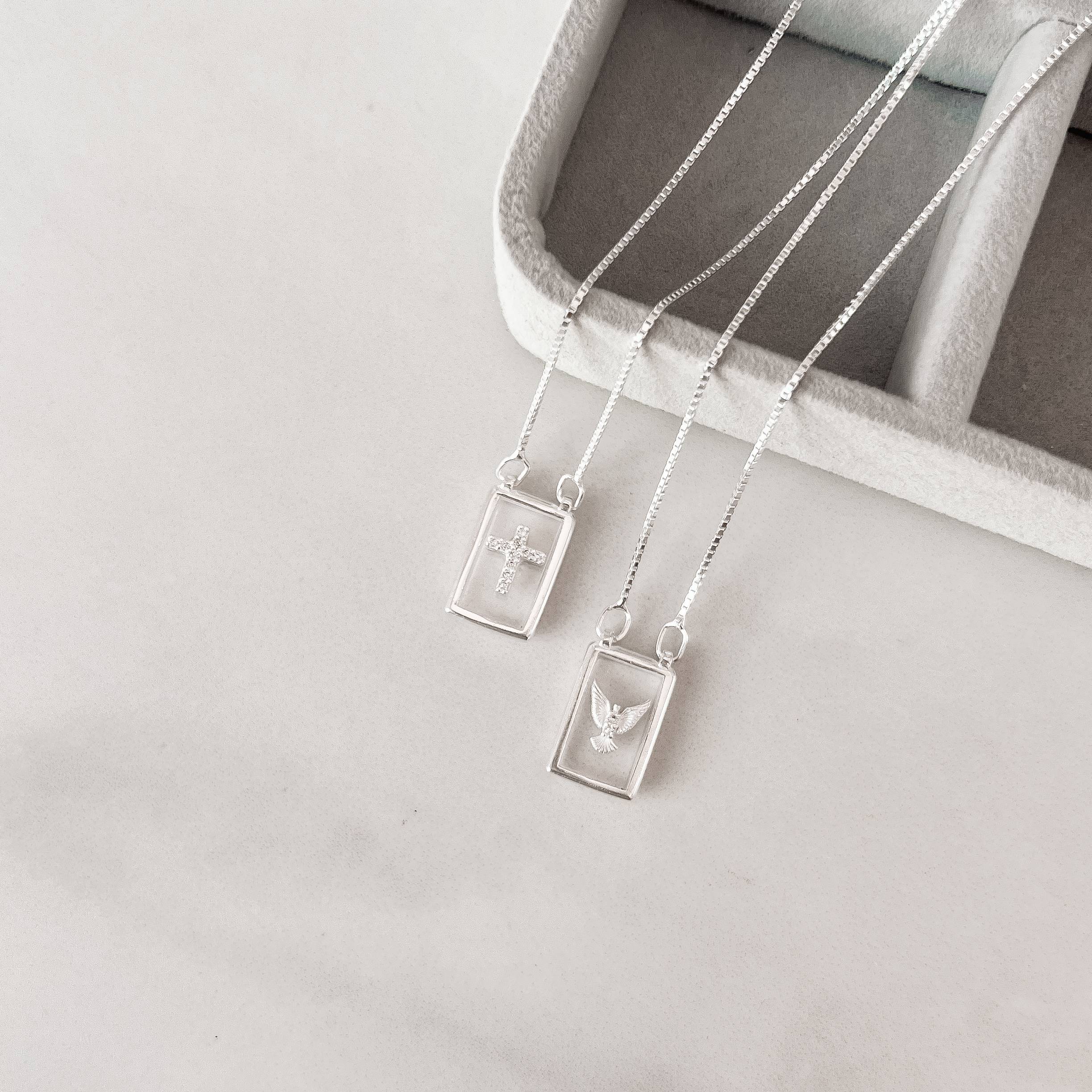 Escapulário placas Espirito Santo e cruz cravejada v15 60cm