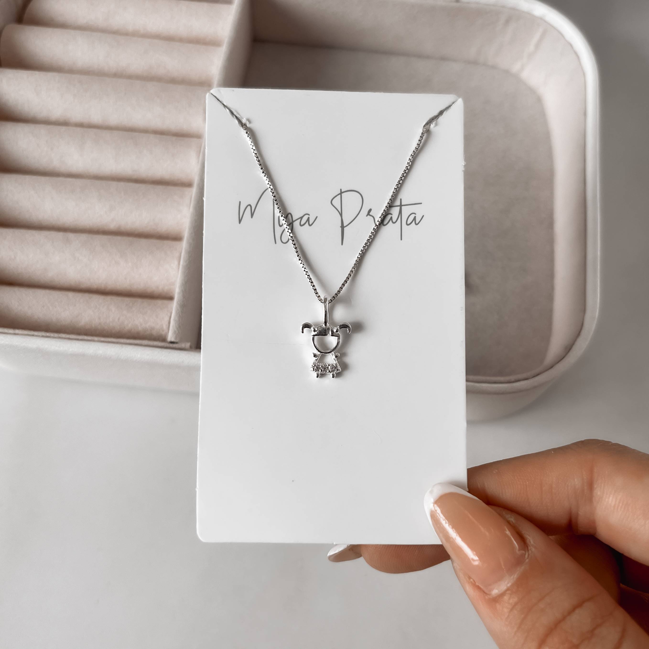 Colar pingente menina com cravejado 11mm 45cm