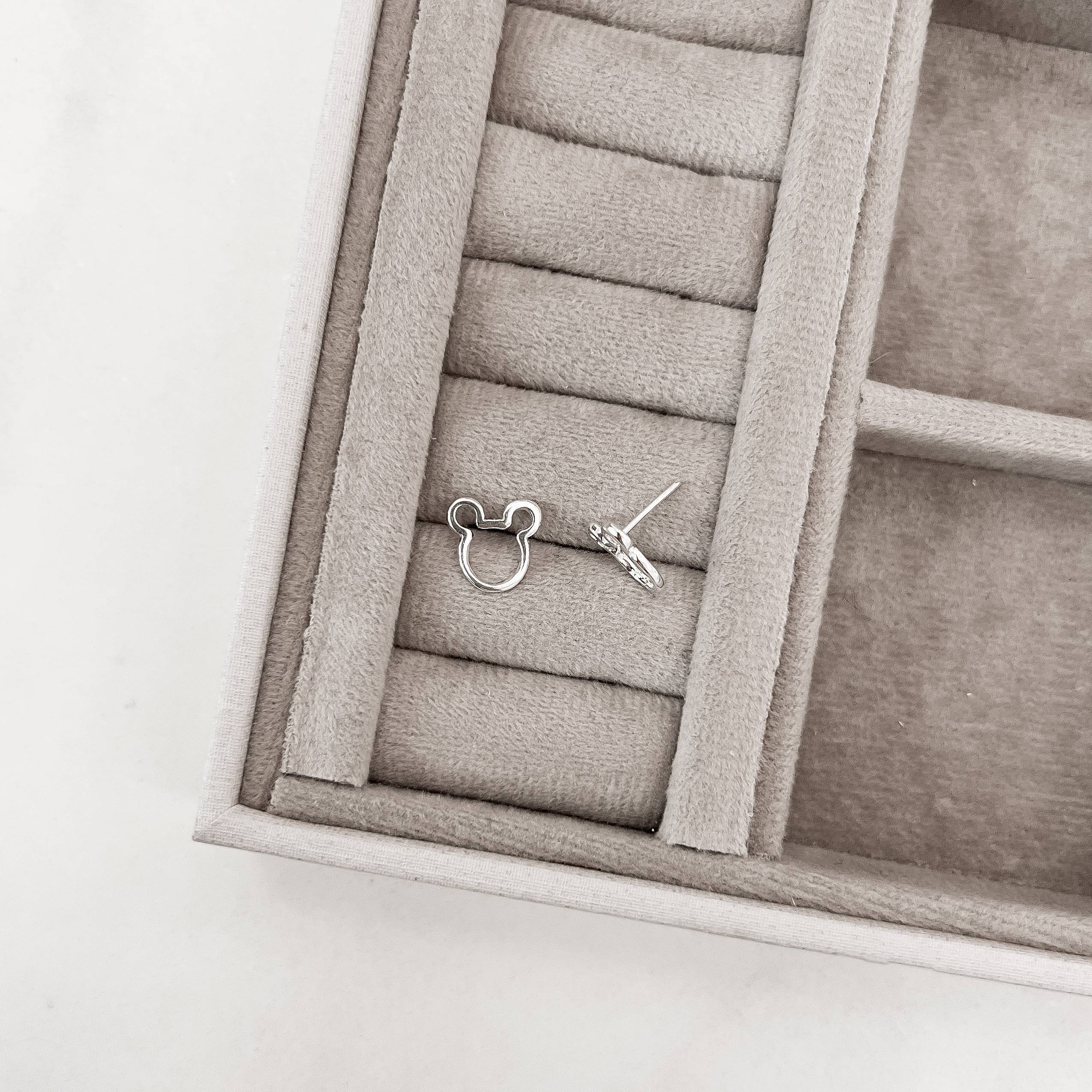 Imagem Brinco Mickey vazado 11mm