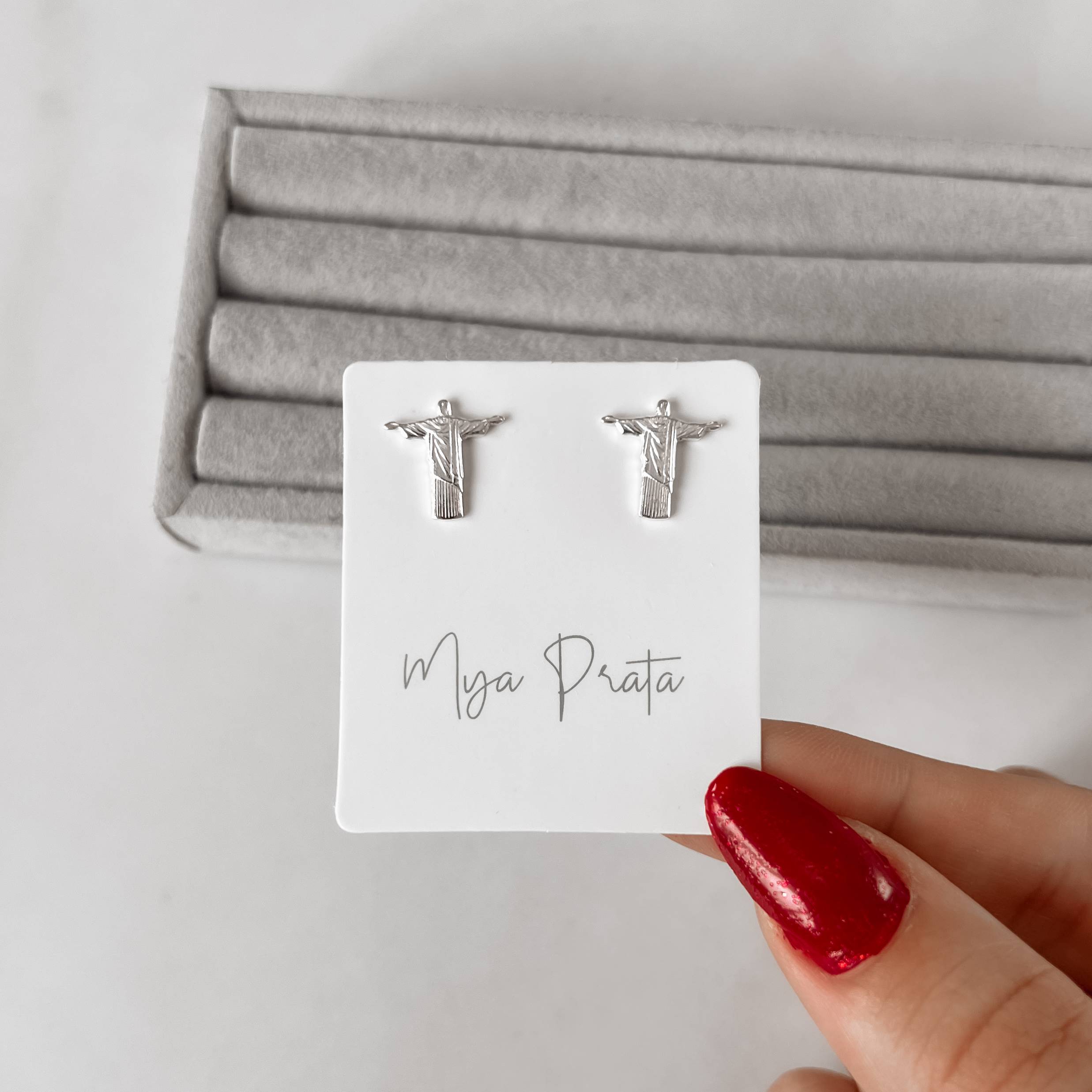 Imagem Brinco Cristo 12mm