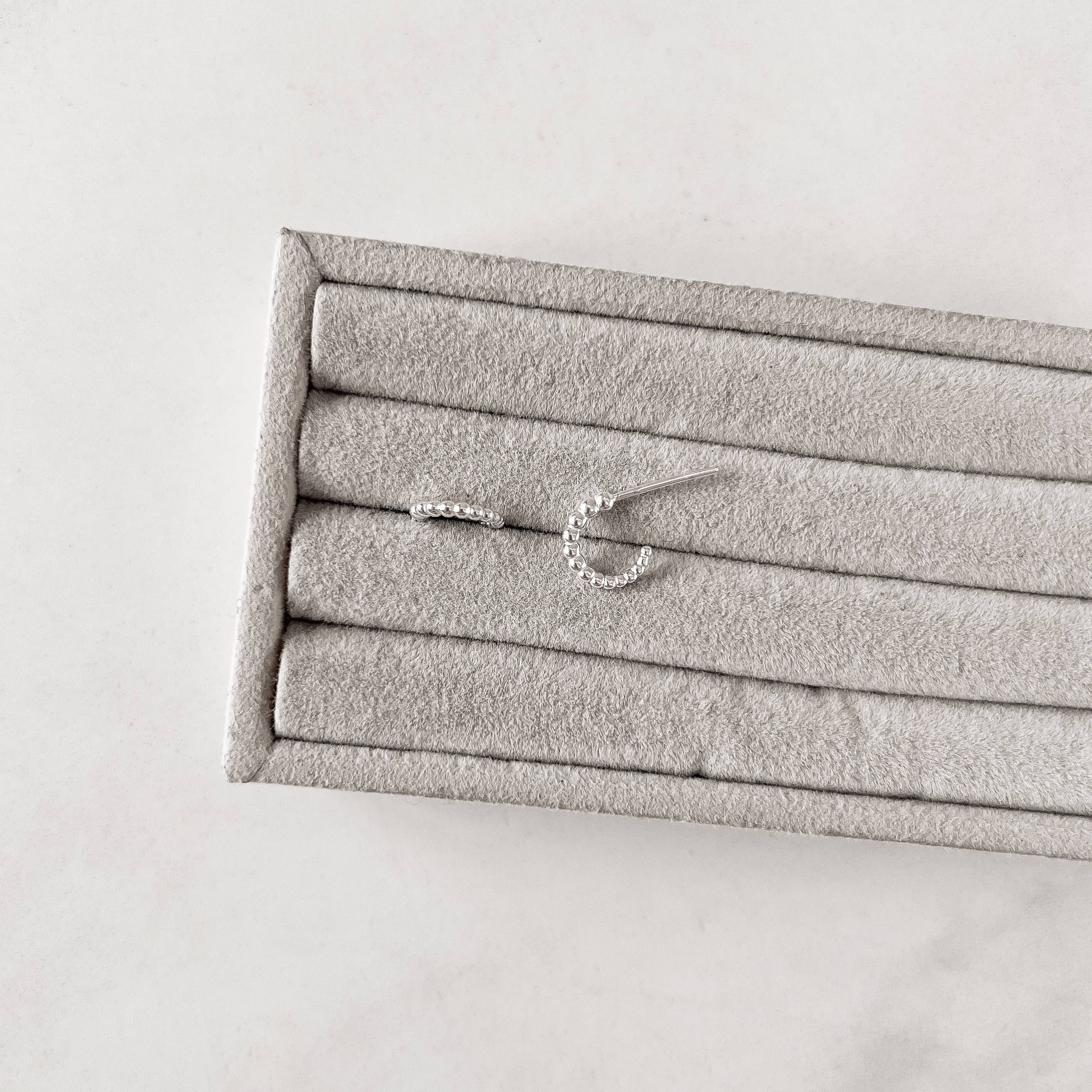 Argola fio bolinha 10mm tarraxa