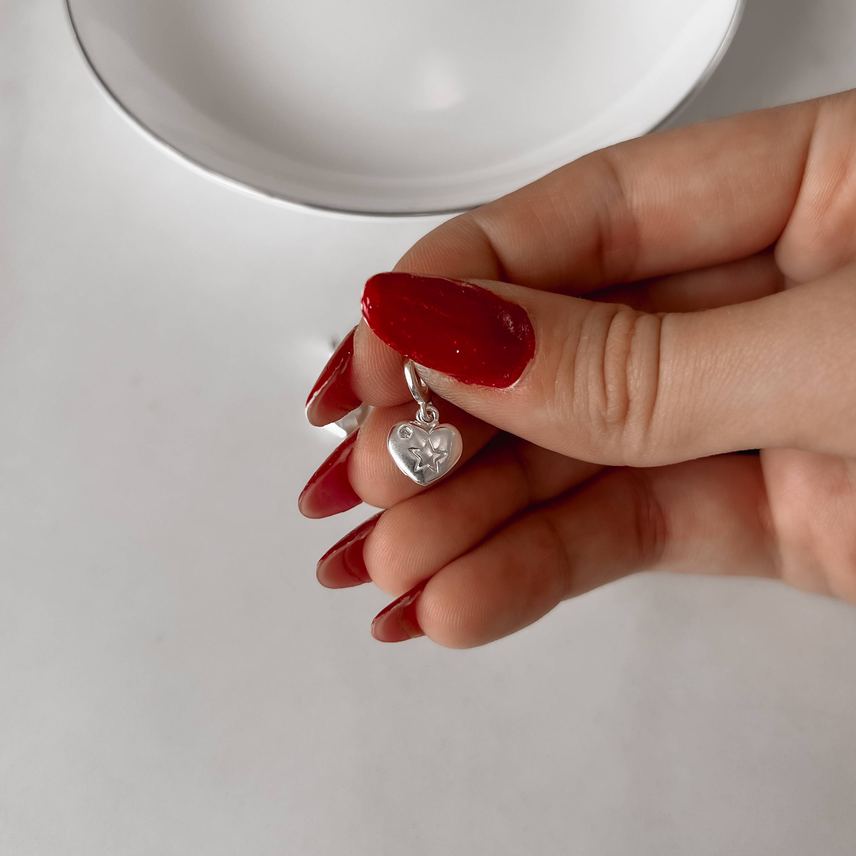 Imagem Secundária Pingente coração desenho estrela 9mm