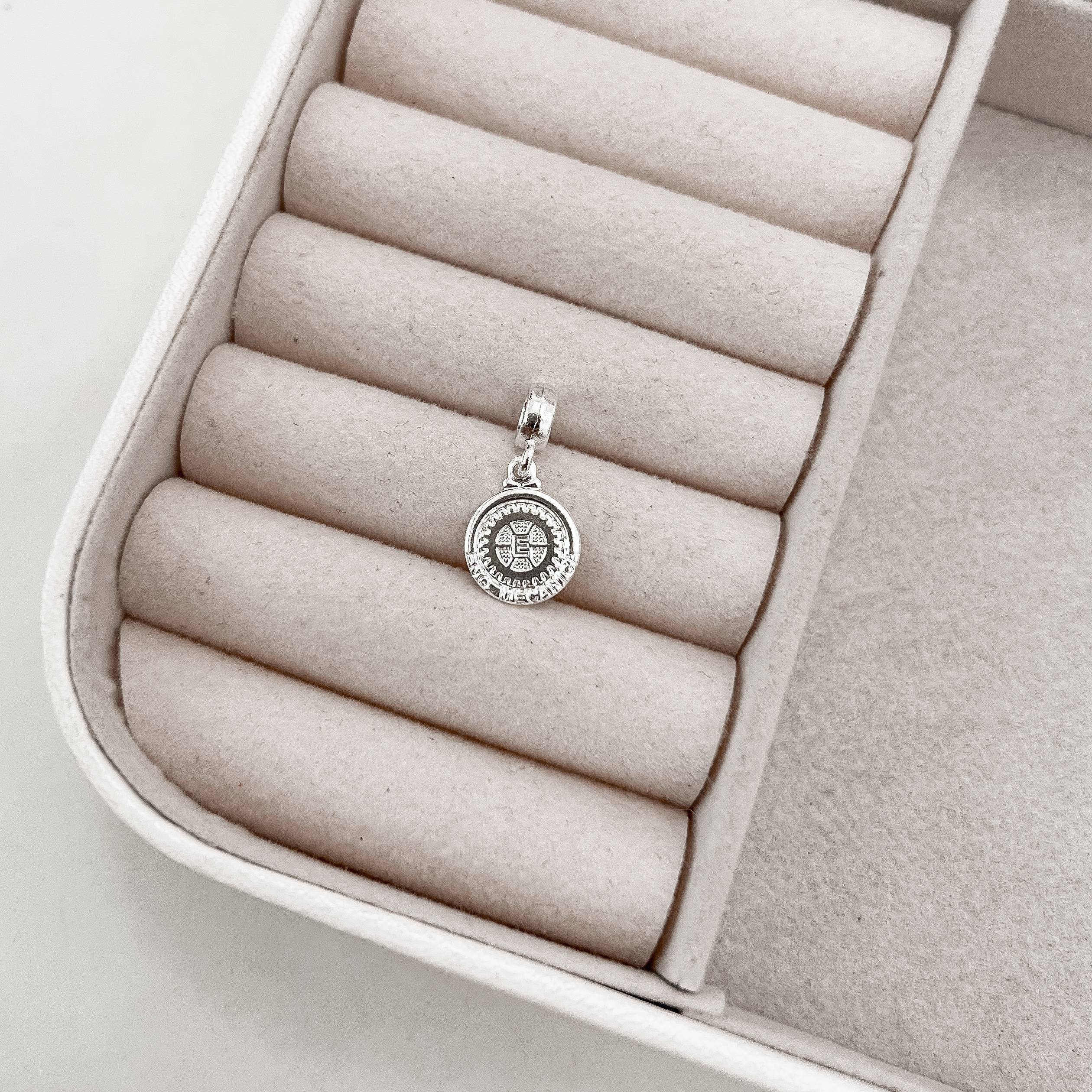 Berloque pingente medalha Engenharia Mecânica 14mm