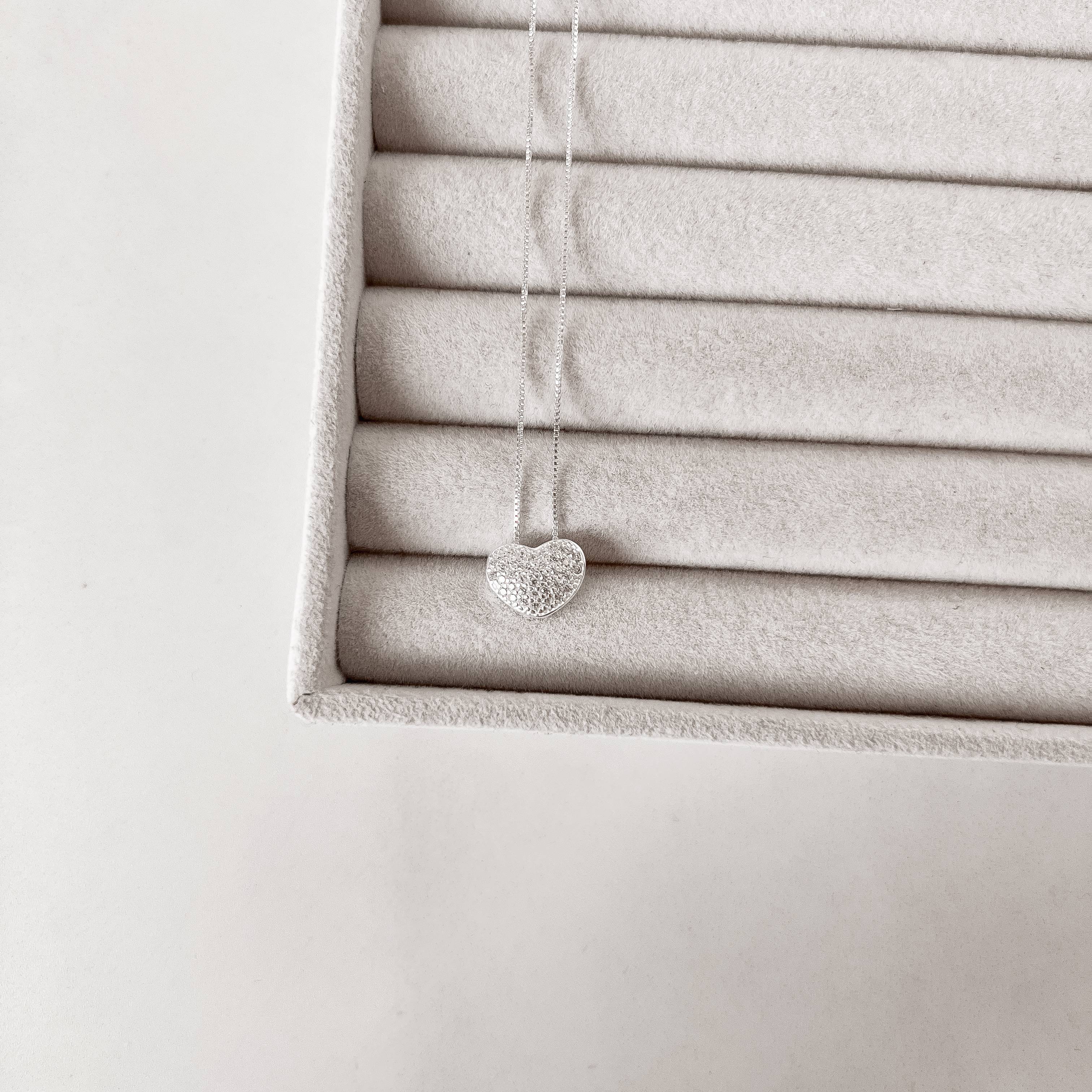 Imagem Colar coração cravejado passante 12mm 45cm