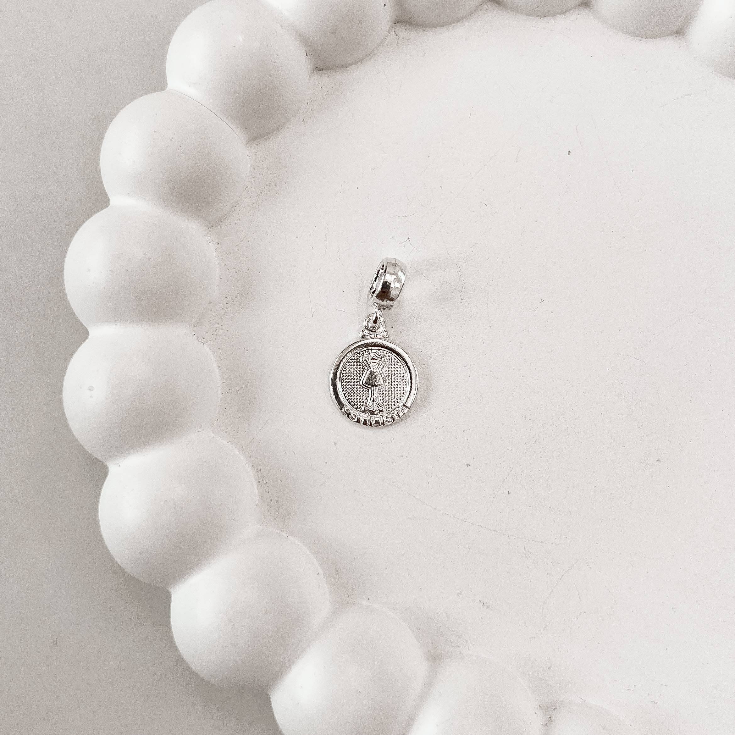 Berloque pingente medalha Estilista 14mm