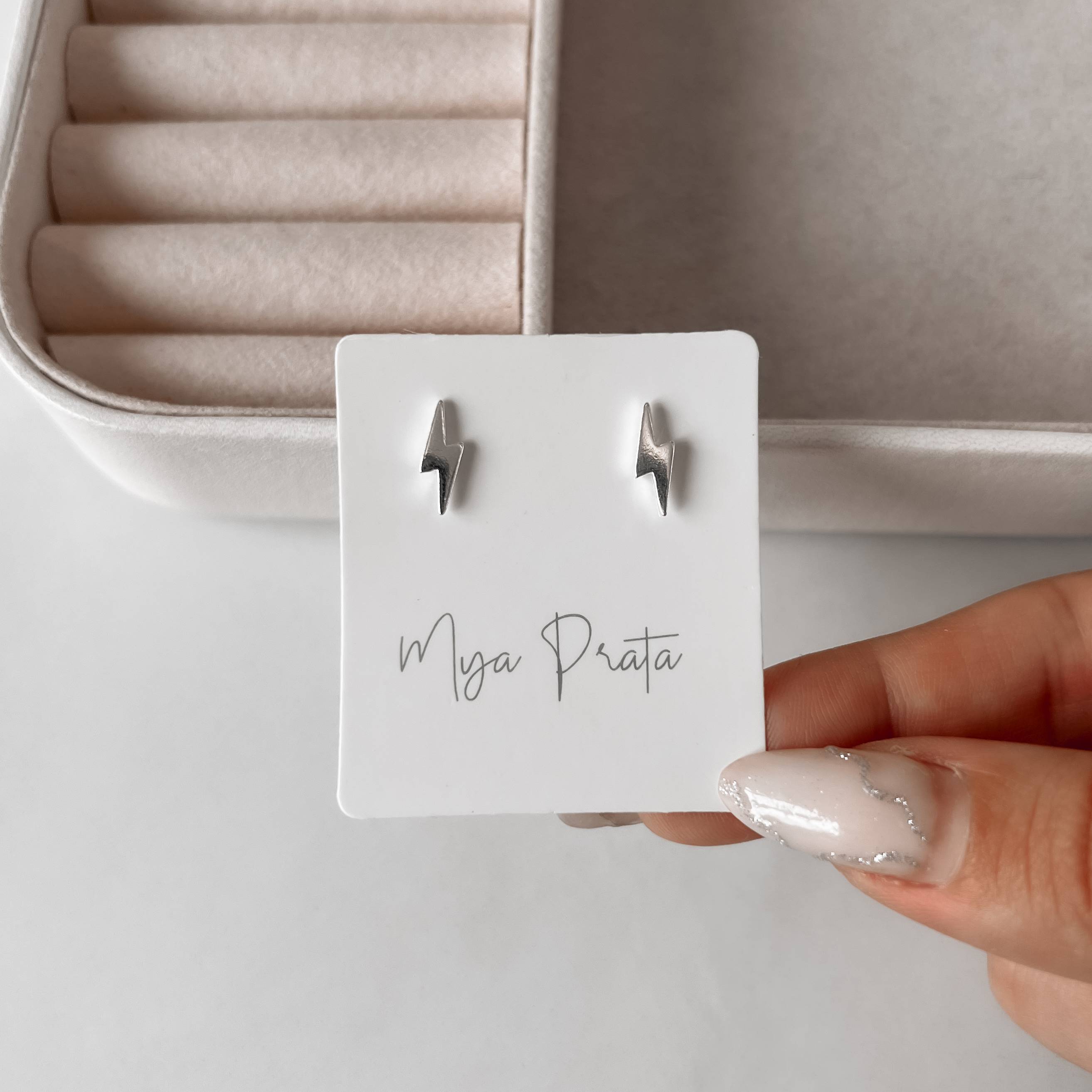 Imagem Brinco raio liso 11mm