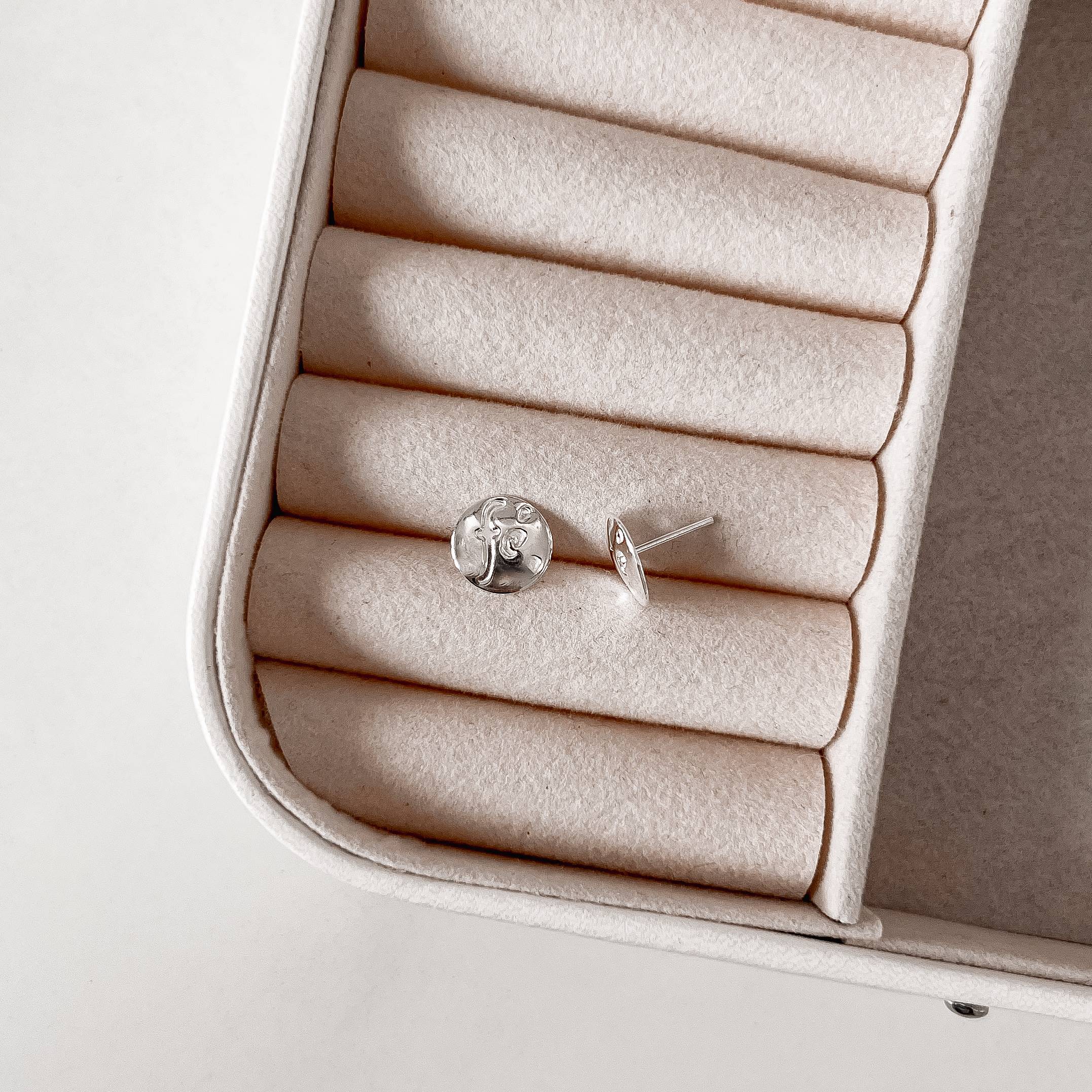 Brinco medalha fé 10mm