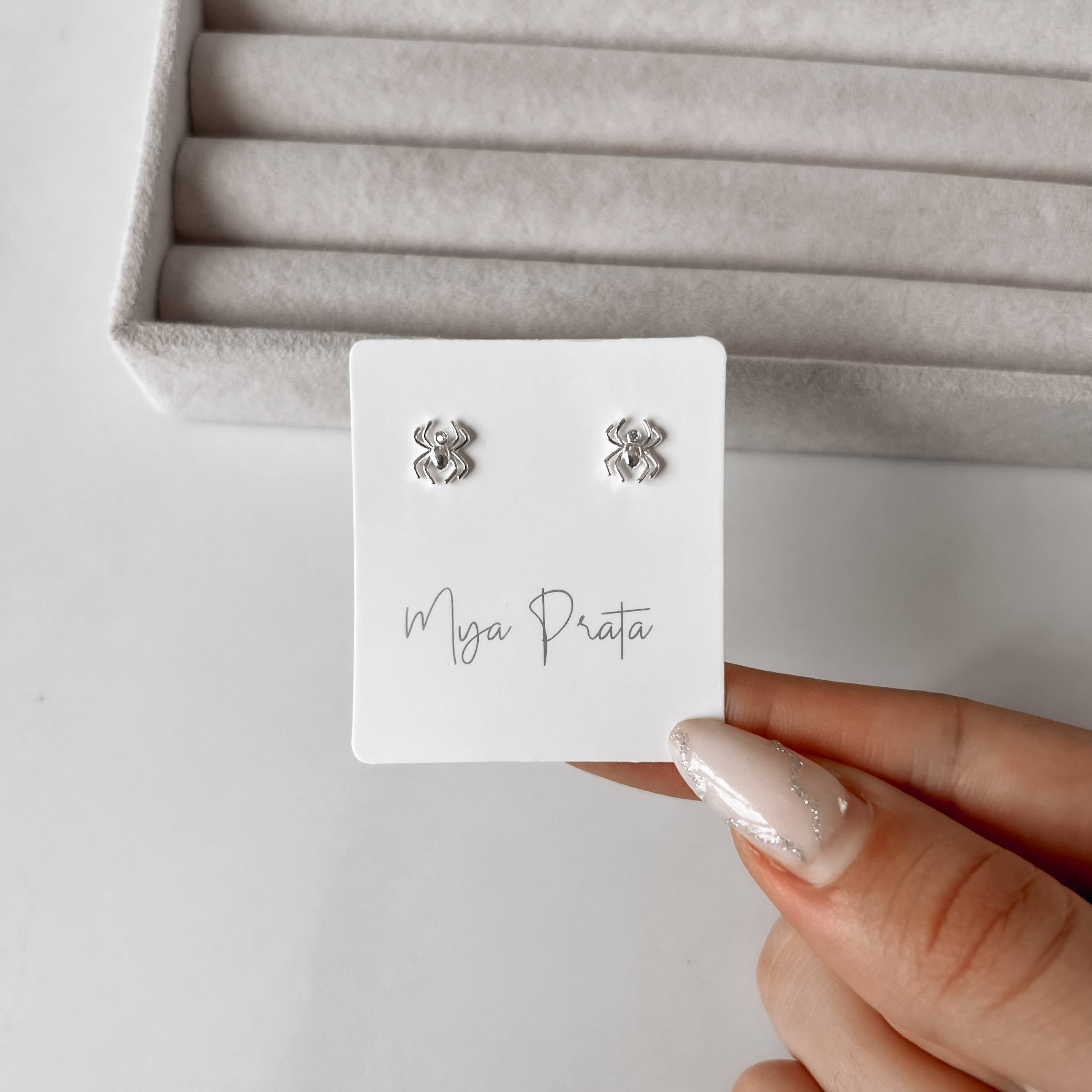 Imagem Brinco aranha detalhe zircônia 7mm