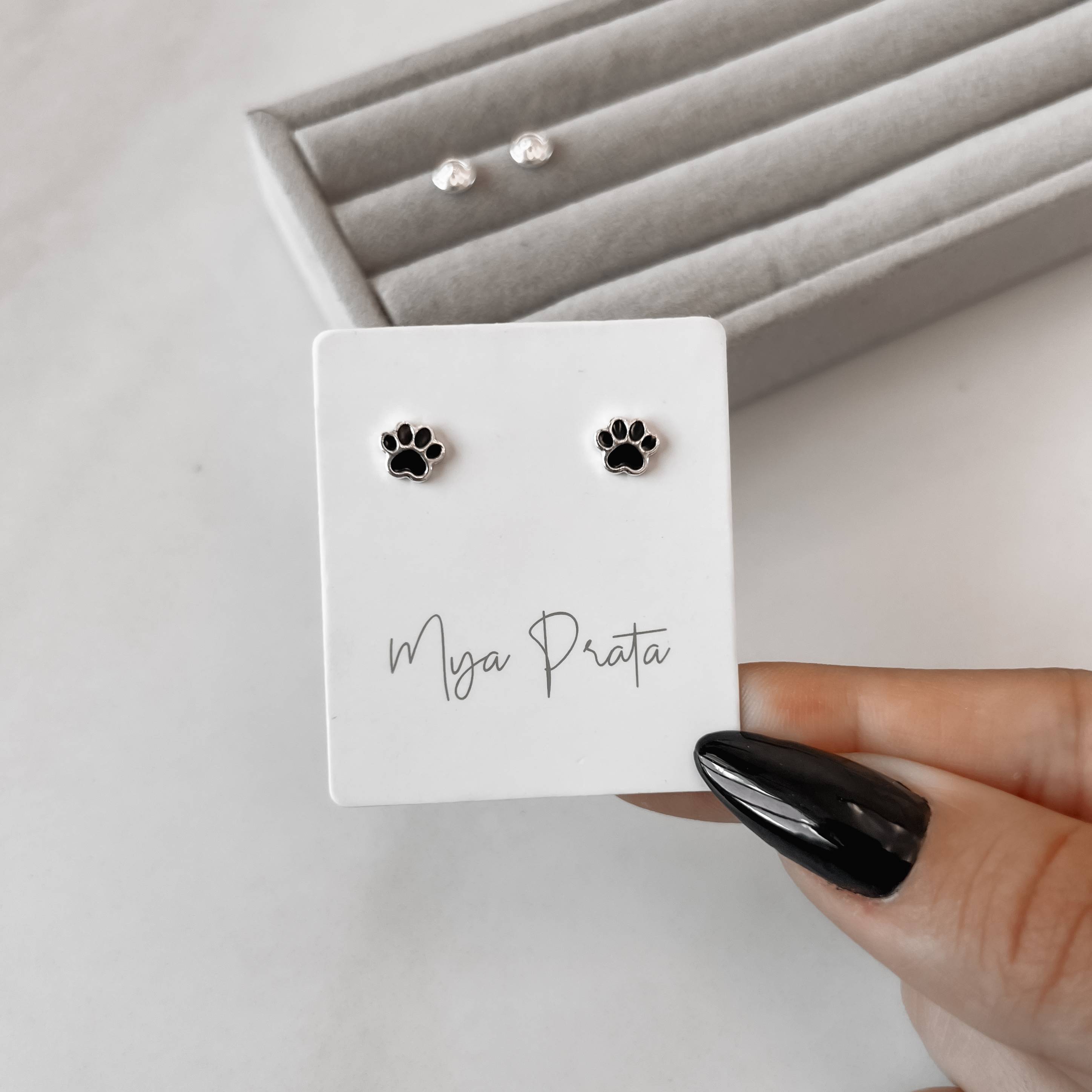 Imagem Brinco infantil pata resina 6mm tarraxa baby