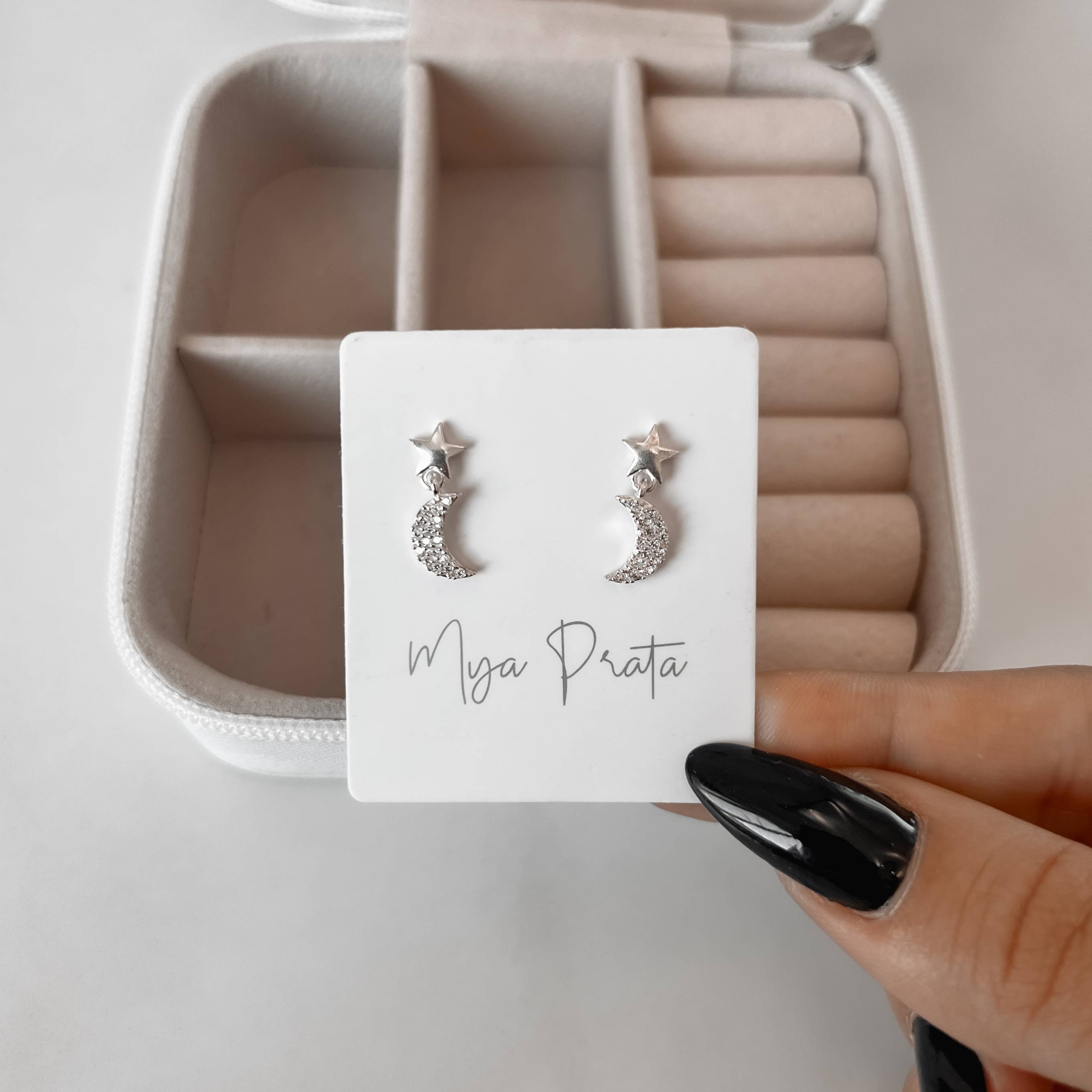 Imagem Secundária Brinco base estrela pingente lua cravejada 8mm