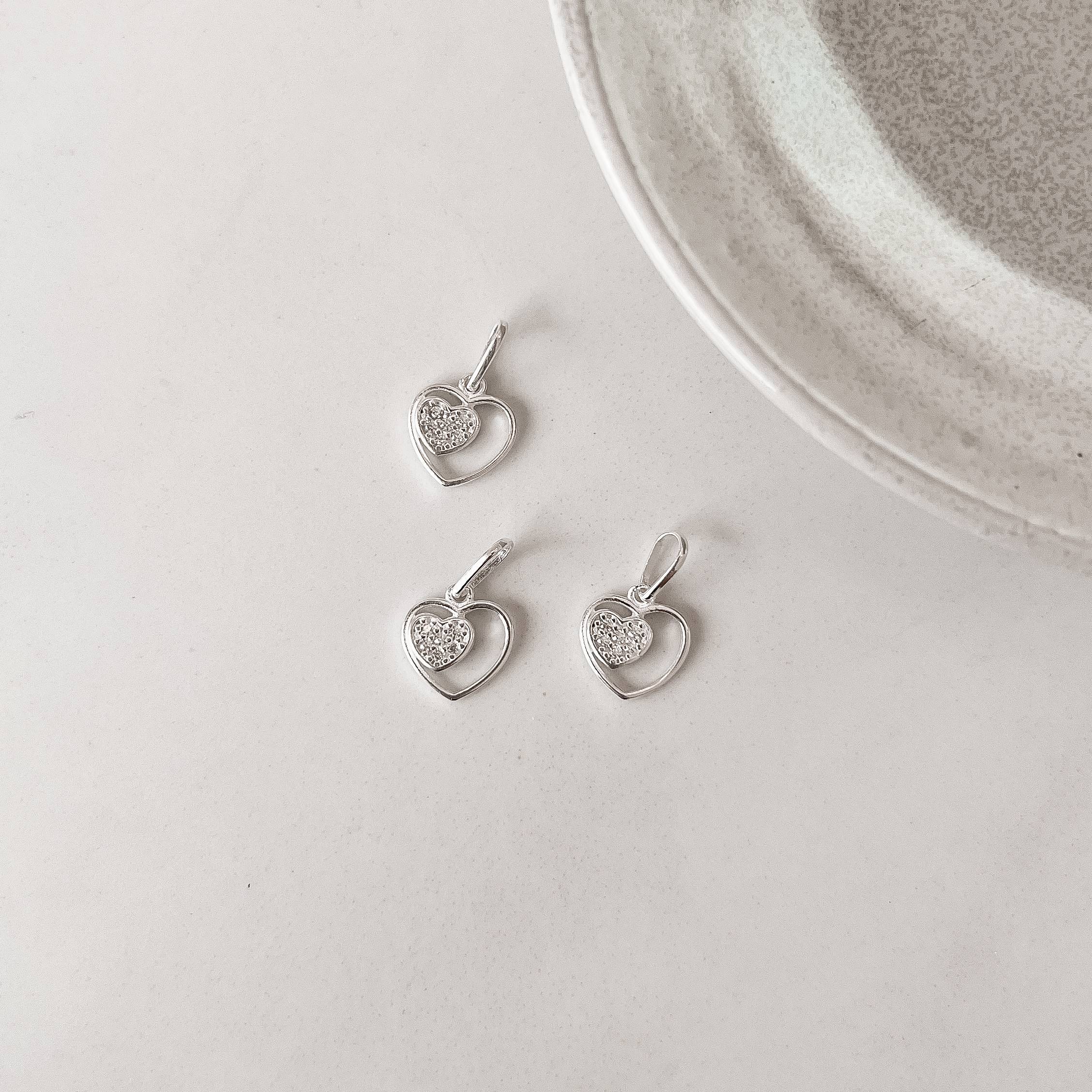 Pingente coração liso e cravejado 9mm