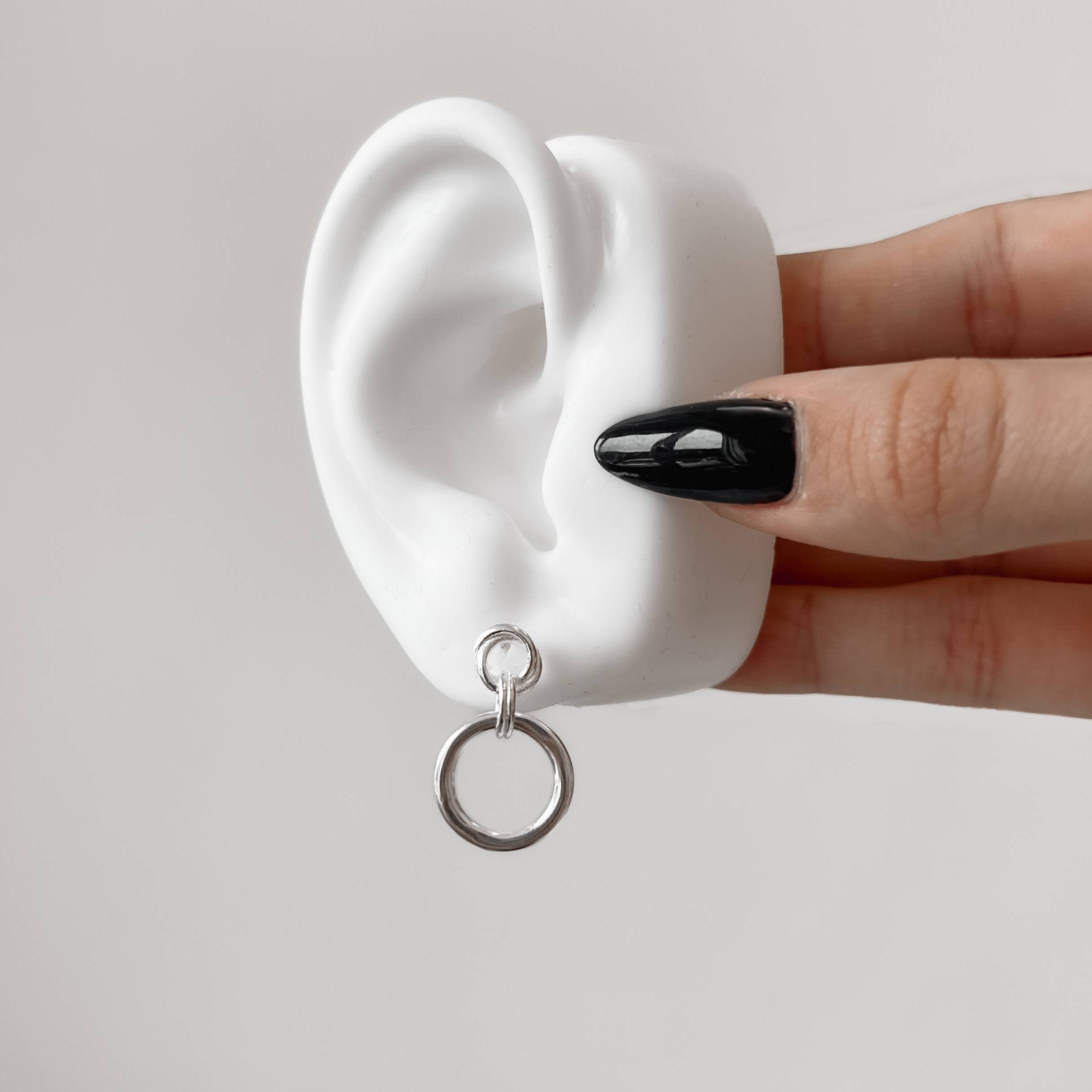 Imagem Secundária Brinco elos trançado, oval e círculo 24mm