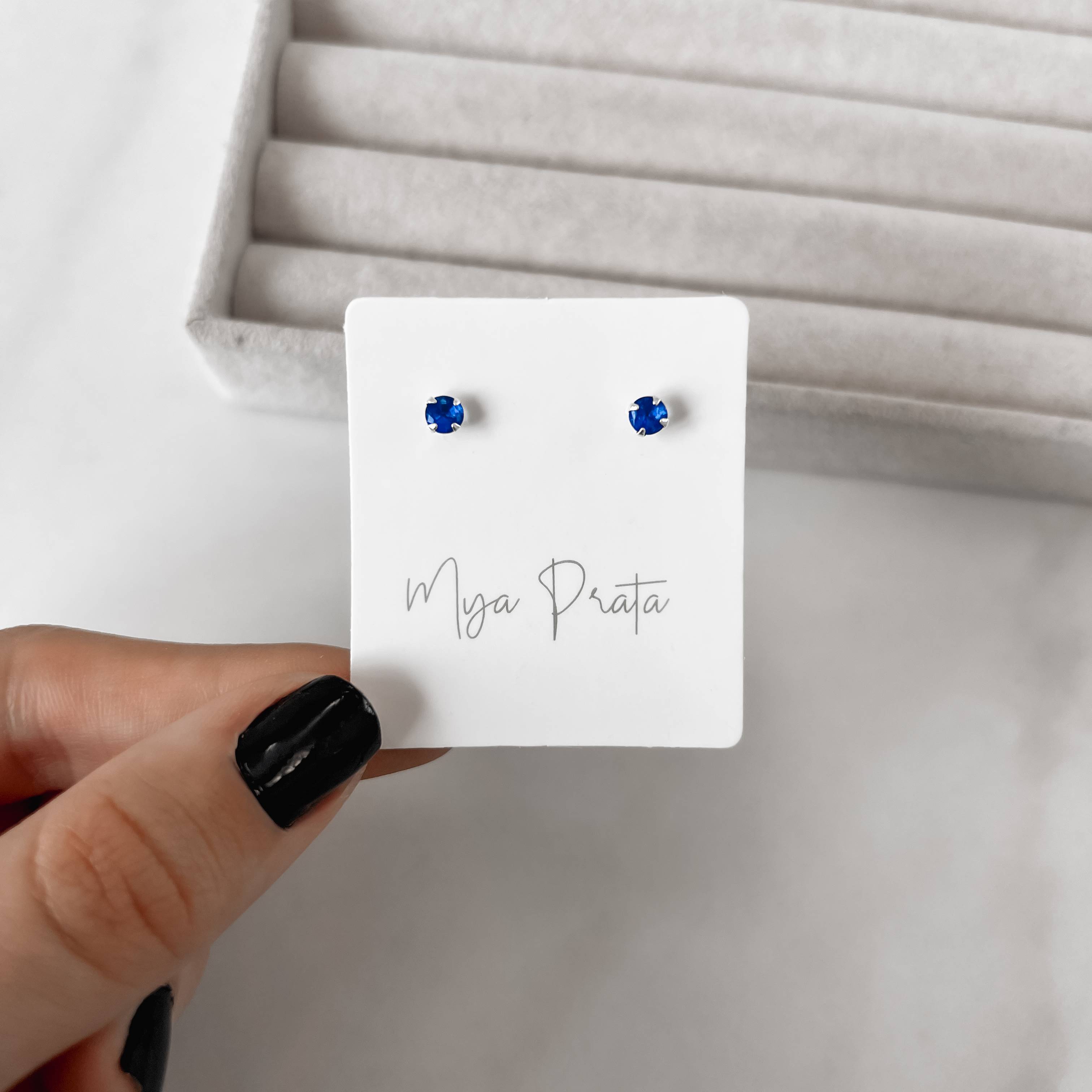 Imagem Brinco zircônia redonda azul bic 4mm