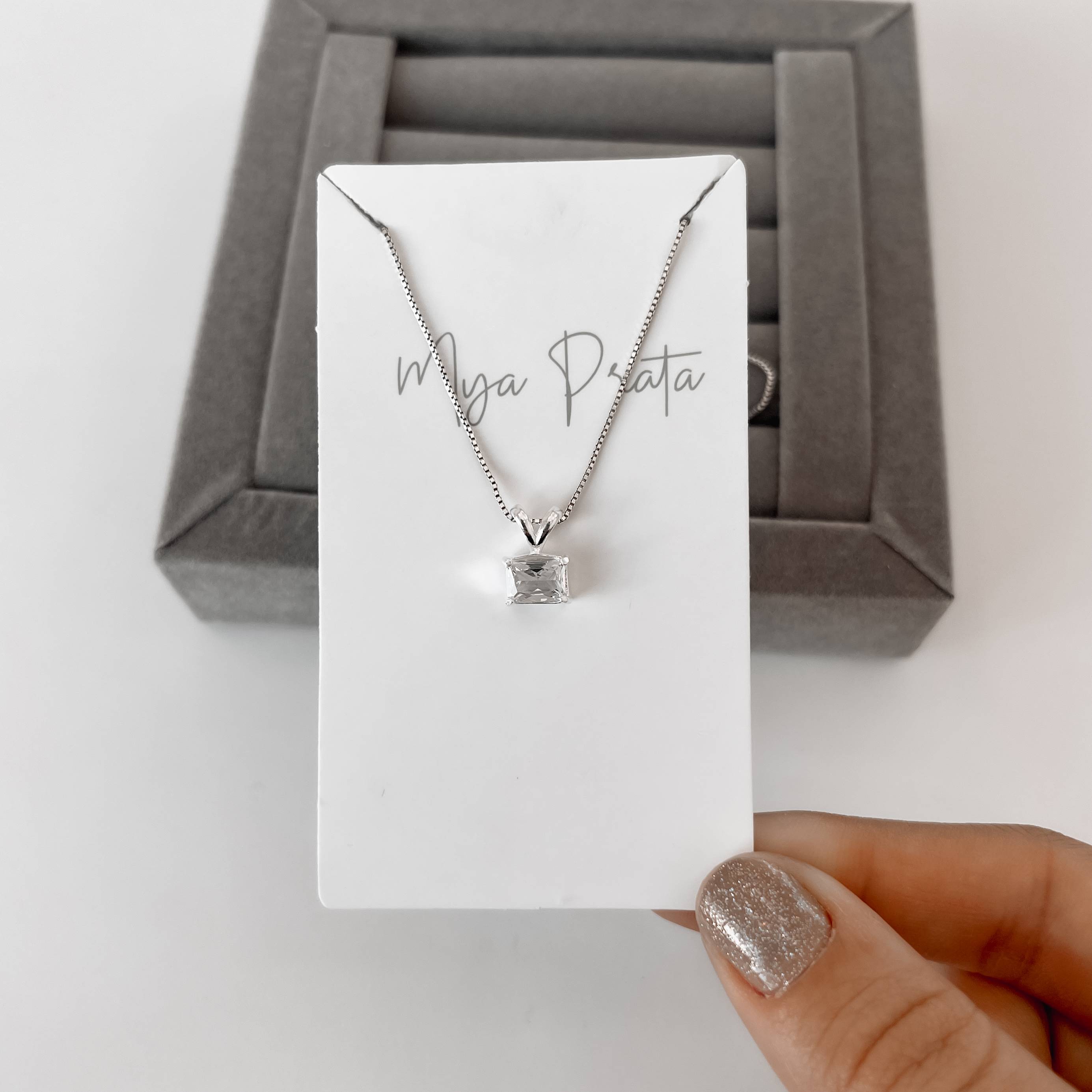 Imagem Secundária Colar pingente zircônia quadrada 8mm 45cm