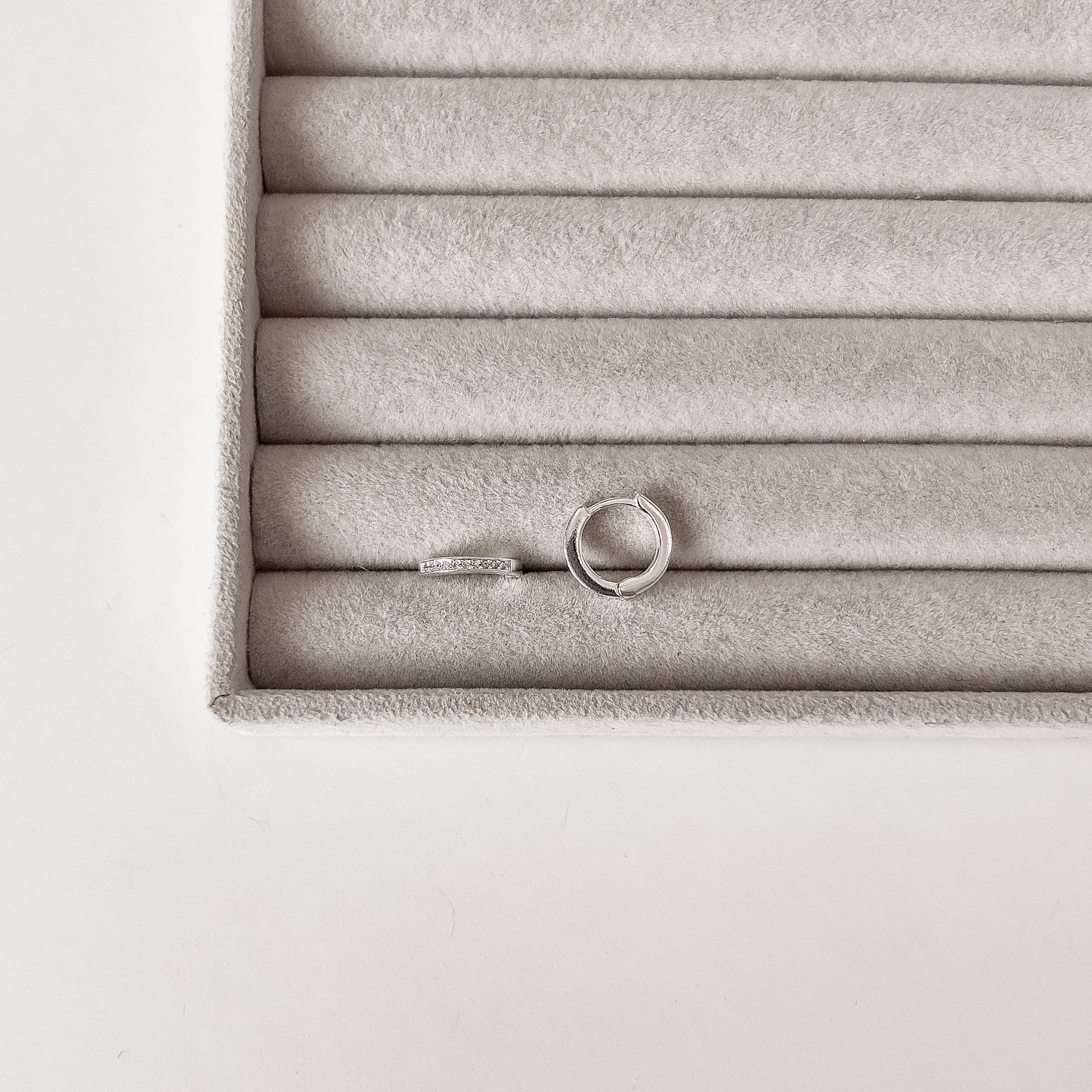 Imagem Argola click 13mm cravejada