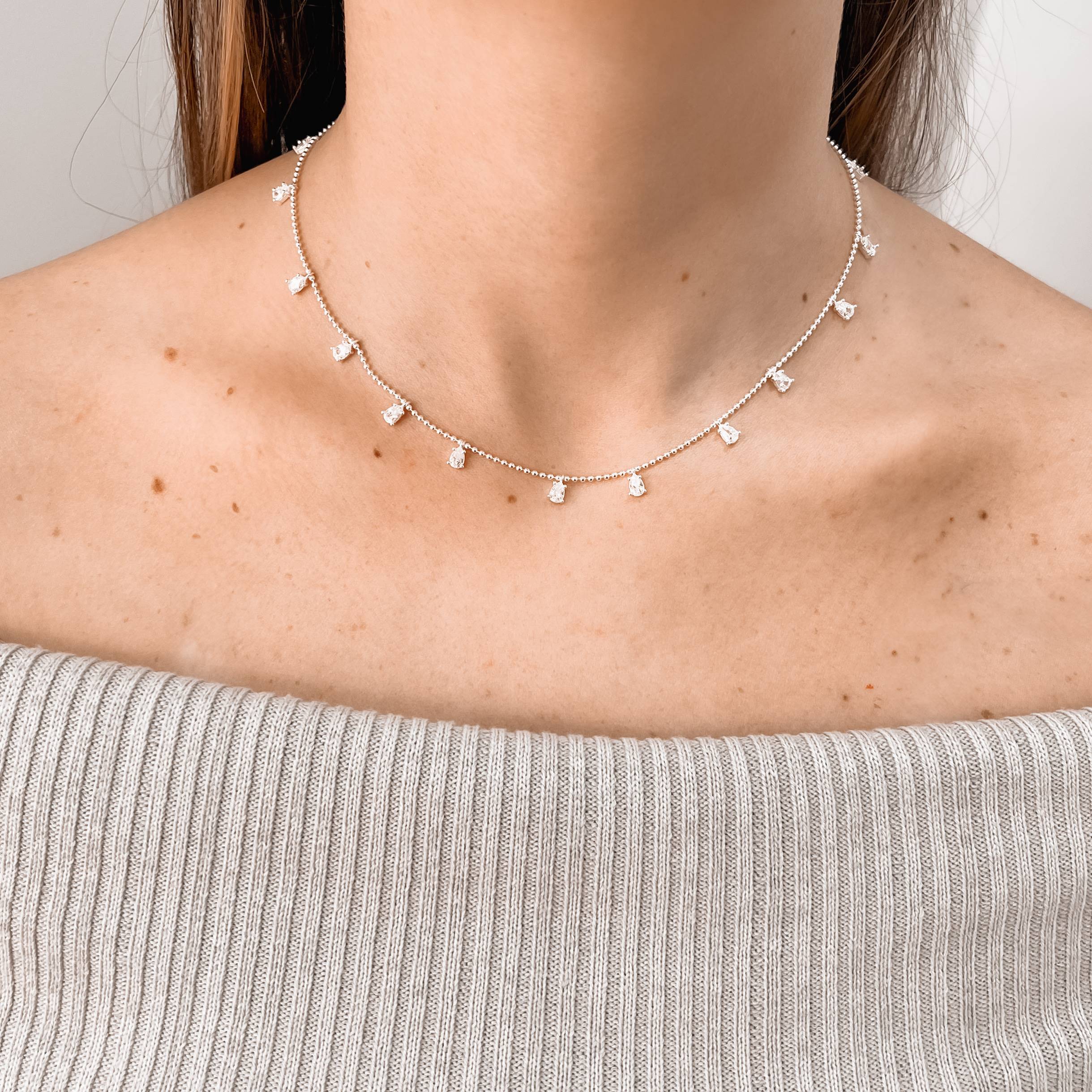 Imagem Secundária Colar micro bolas com pingentes zircônias gota 5mm 40+5cm