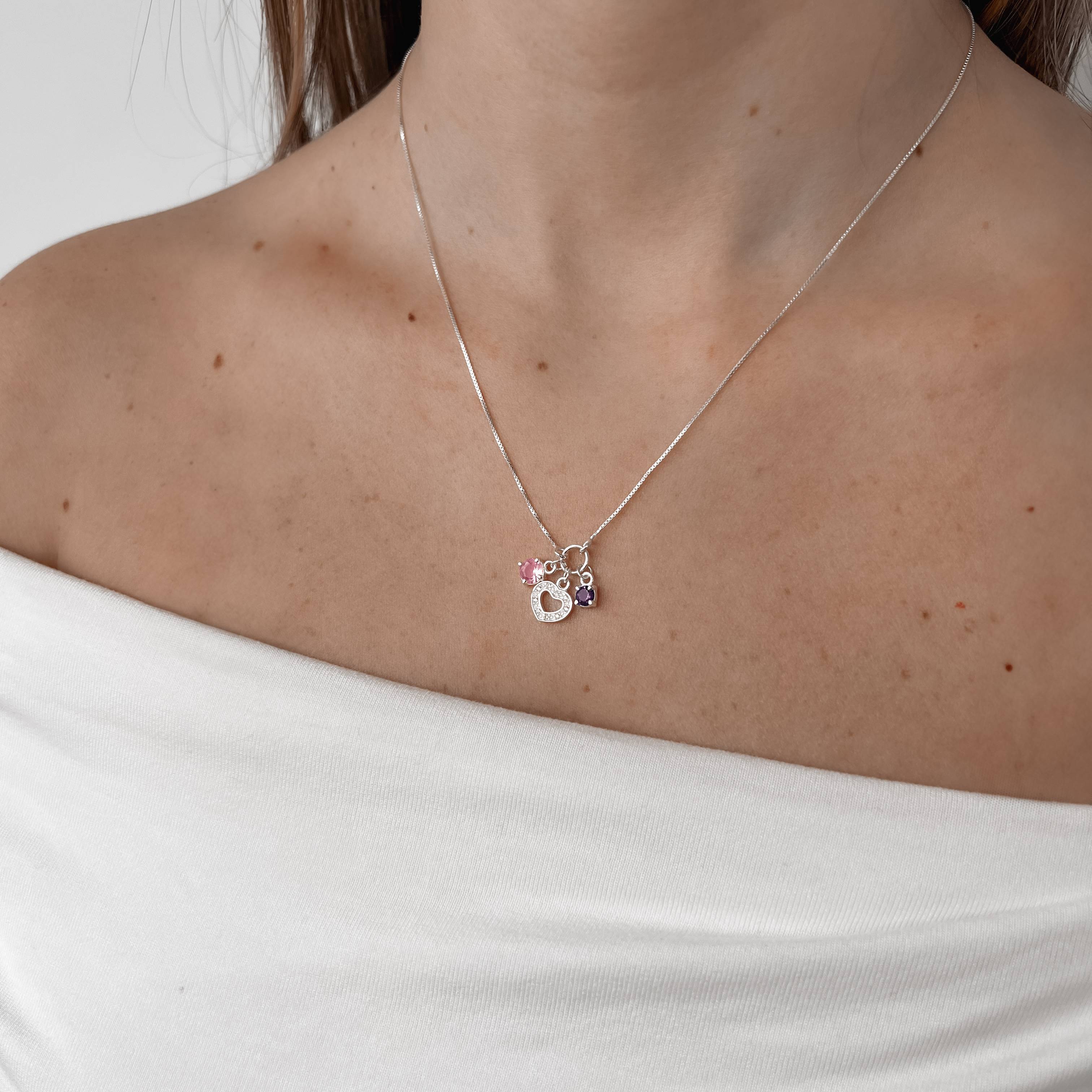 Colar entremeio círculo pingentes coração vazado cravejado, zircônias rosa e roxo v12 45cm