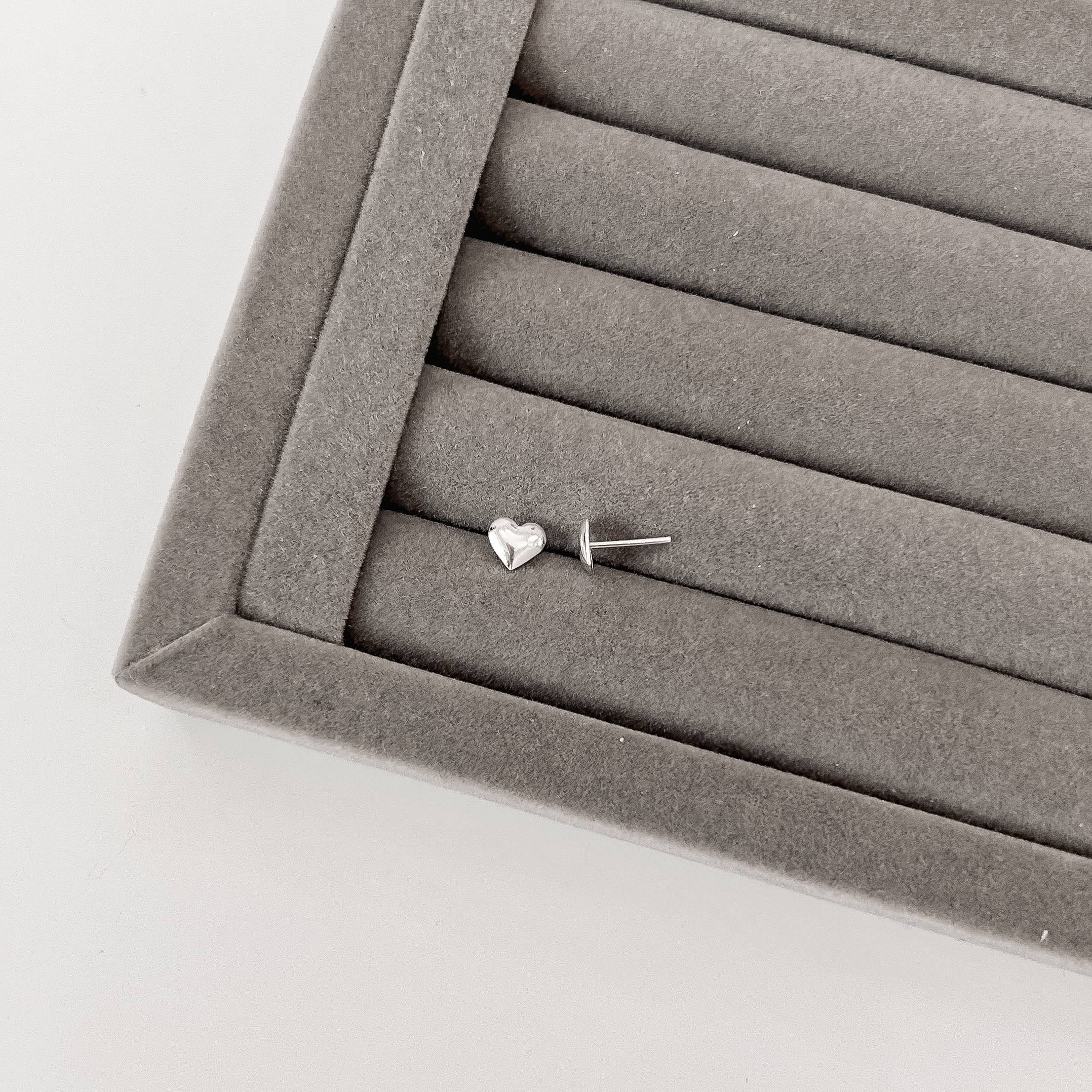 Imagem Brinco coração cheio 7mm