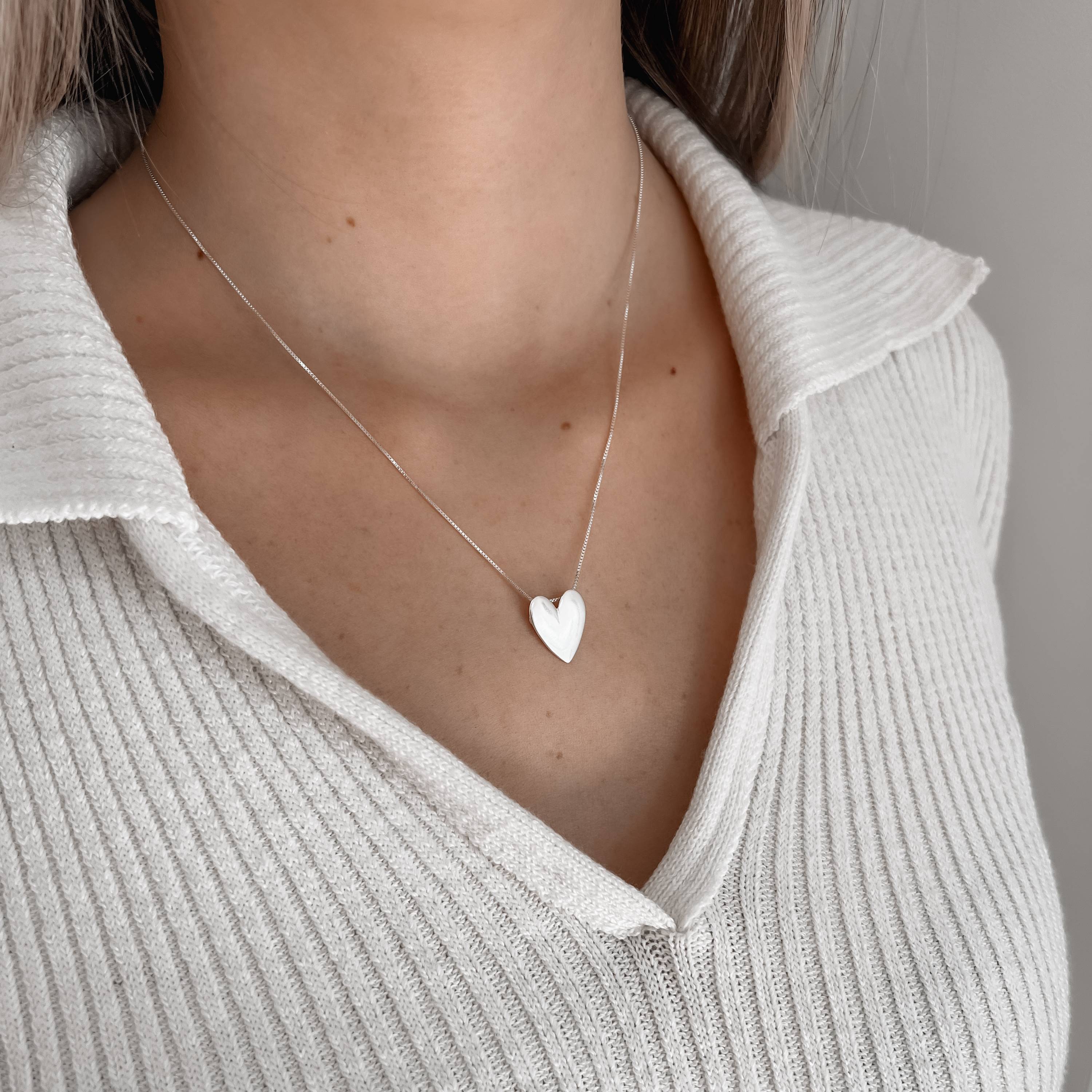 Colar coração longo passante 15mm 45cm