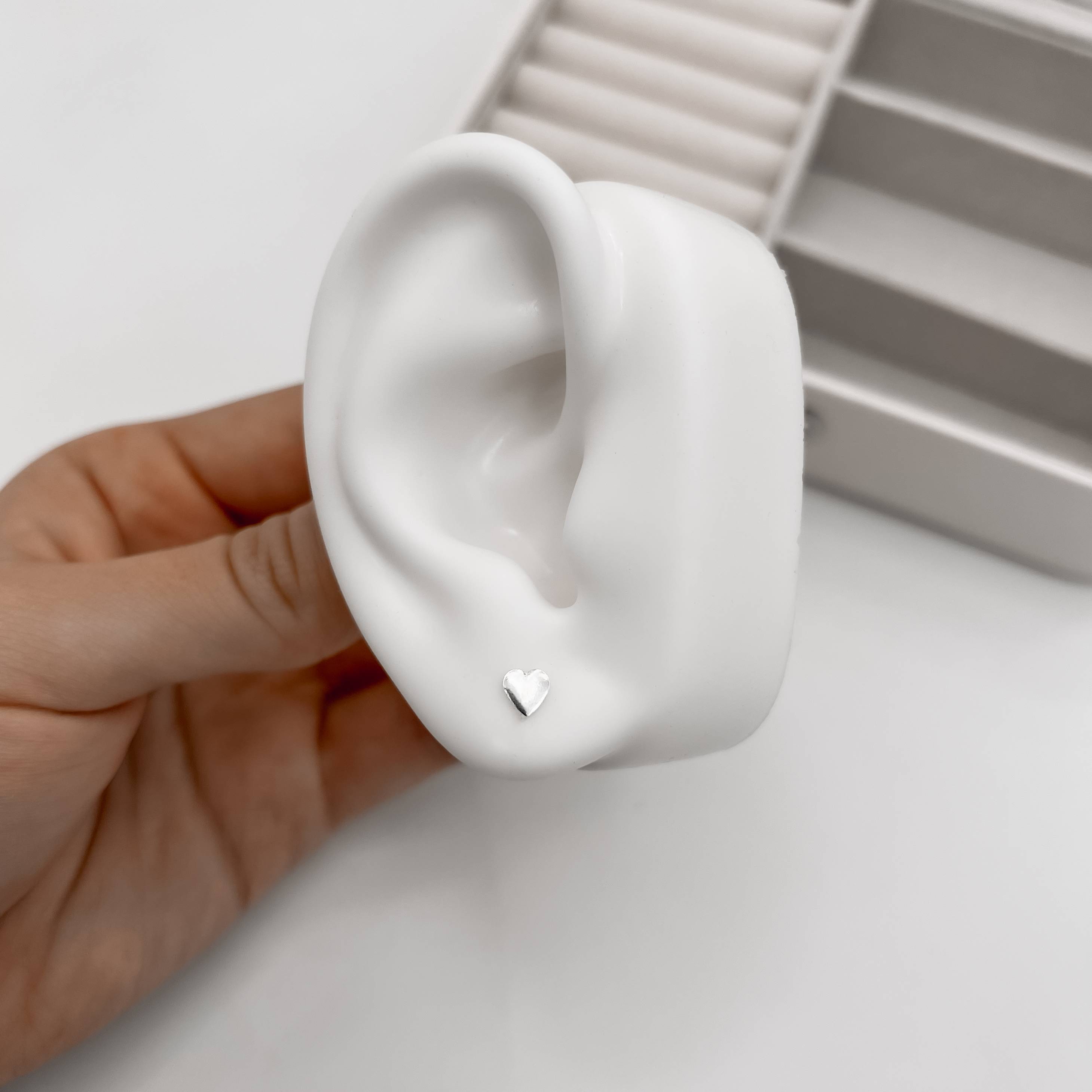 Imagem Brinco infantil coração 5mm tarraxa baby