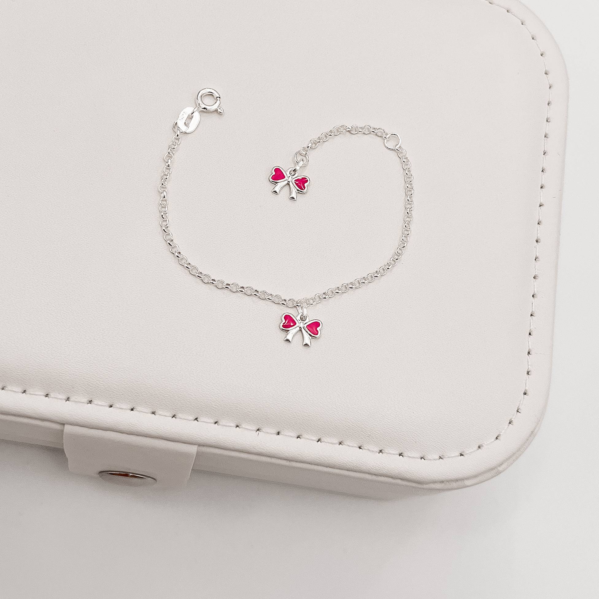 Pulseira infantil pingentes laço resina 8mm 