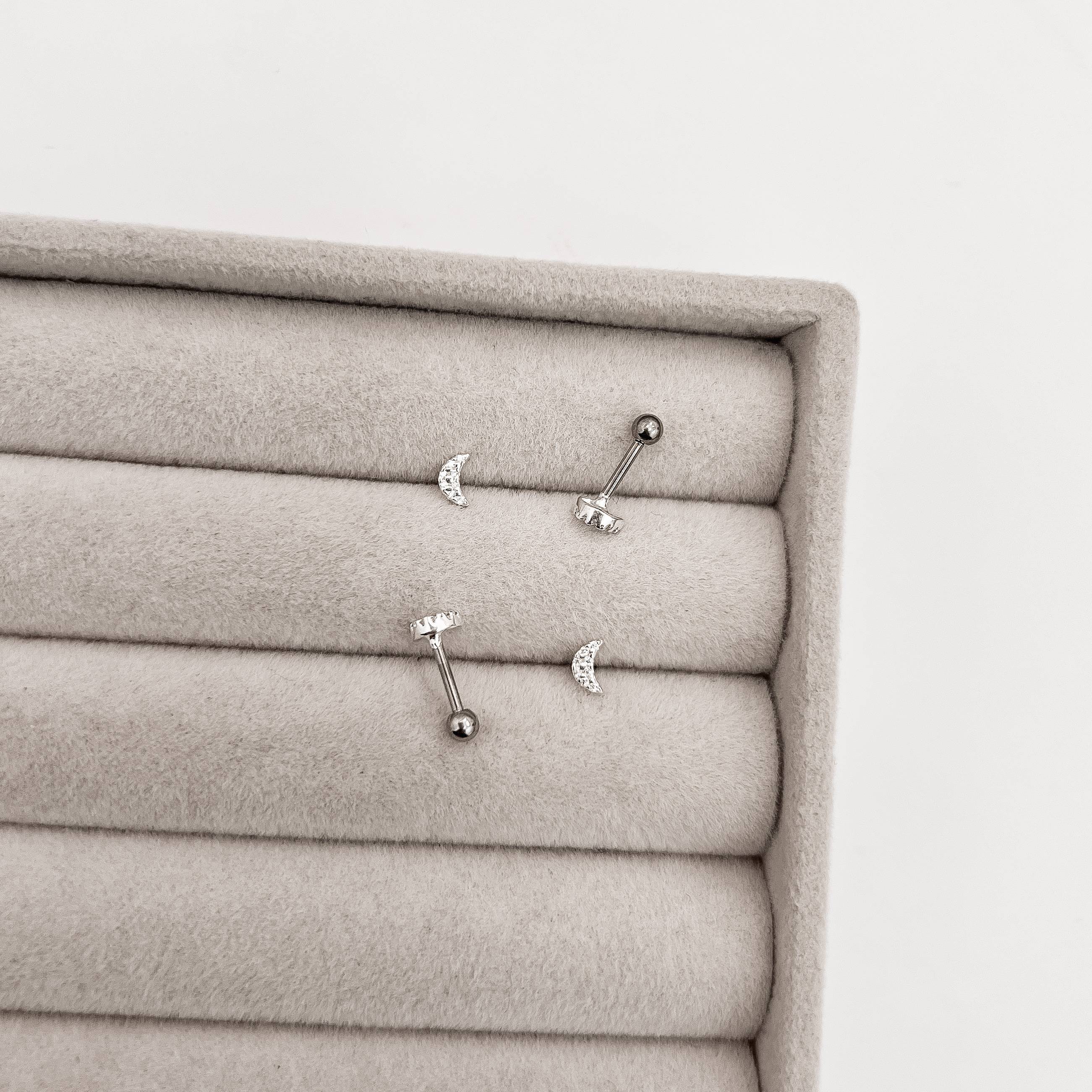 Piercing haste lua cravejada 5mm