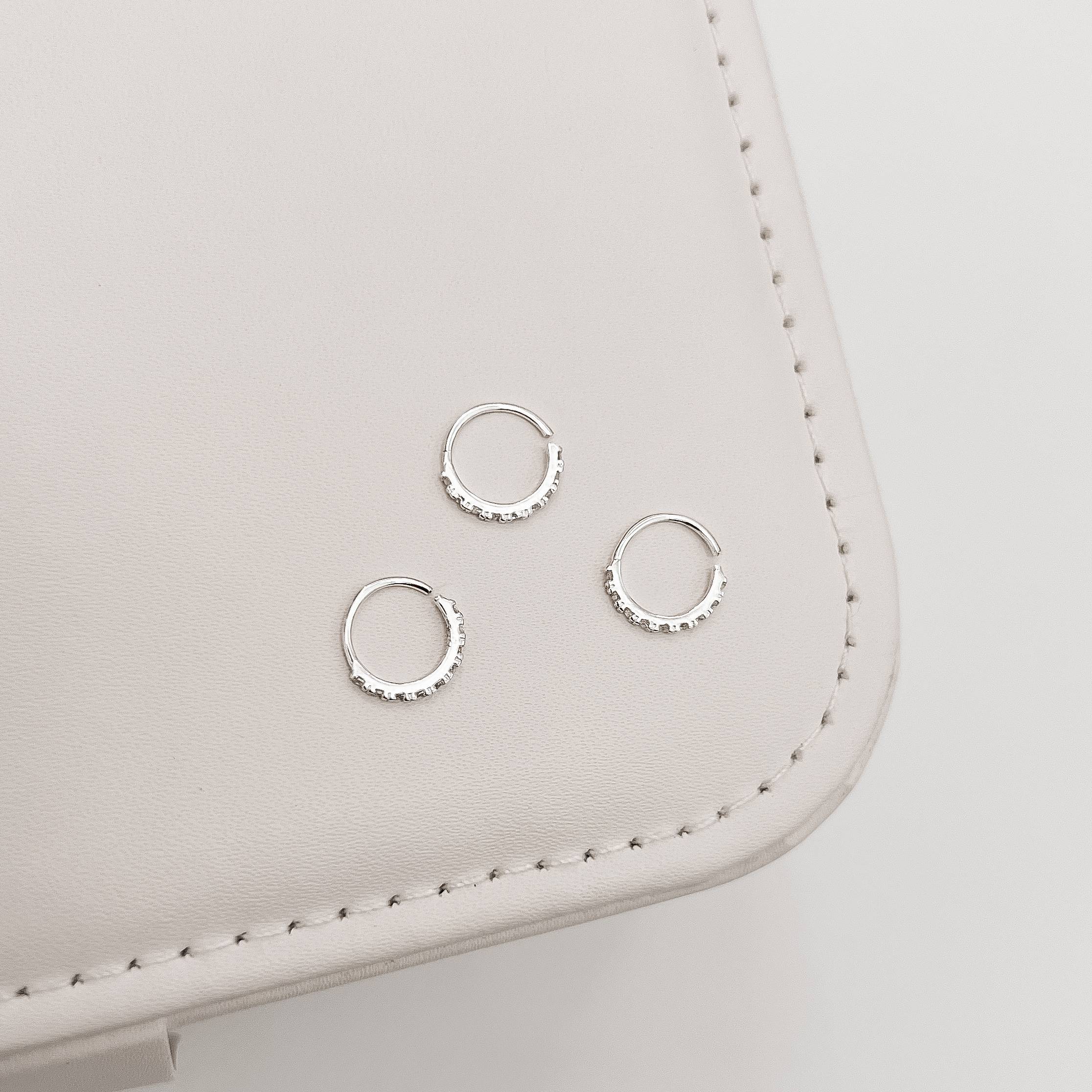 Piercing nariz argola cravejada 9mm