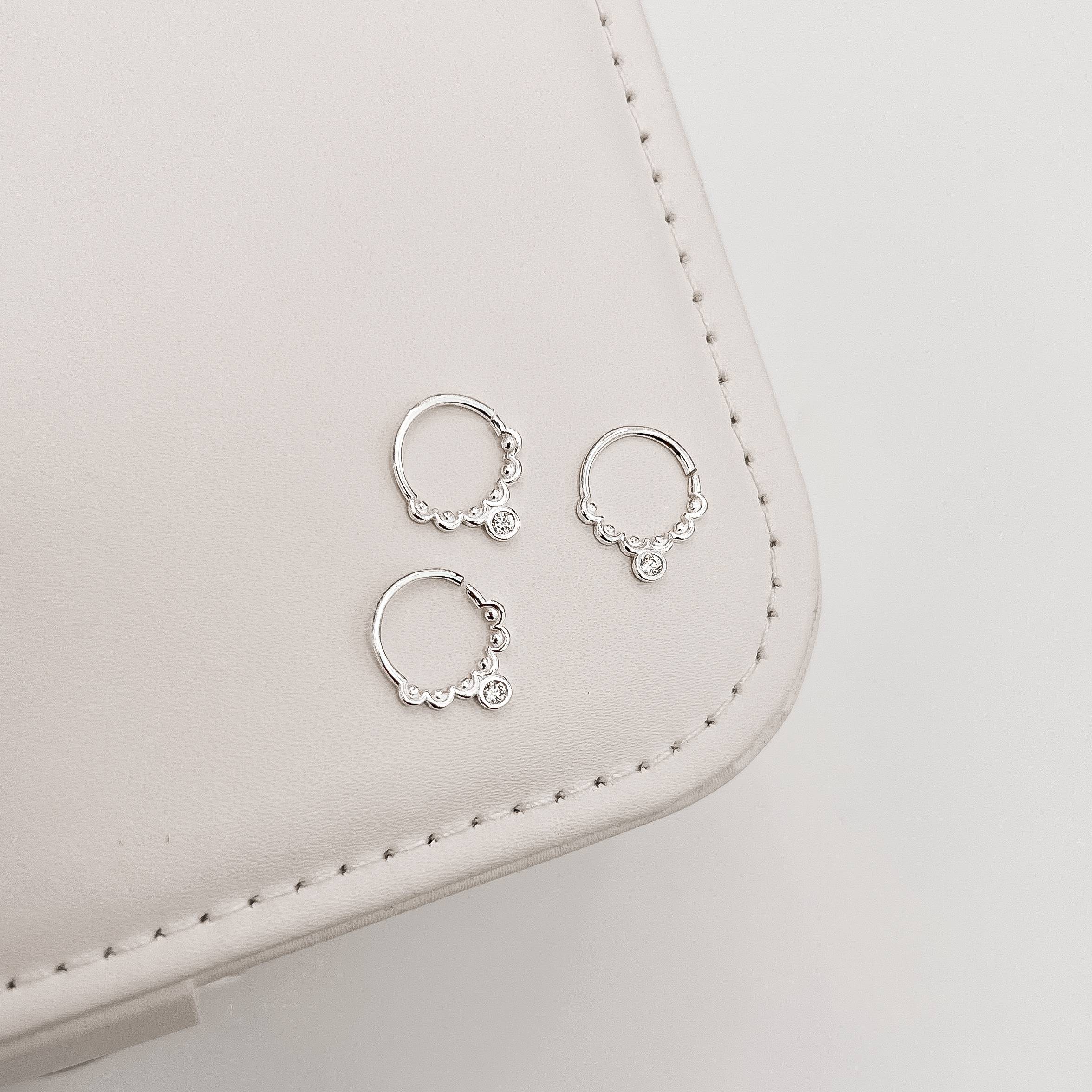 Piercing argola rendada detalhe zircônia 11mm