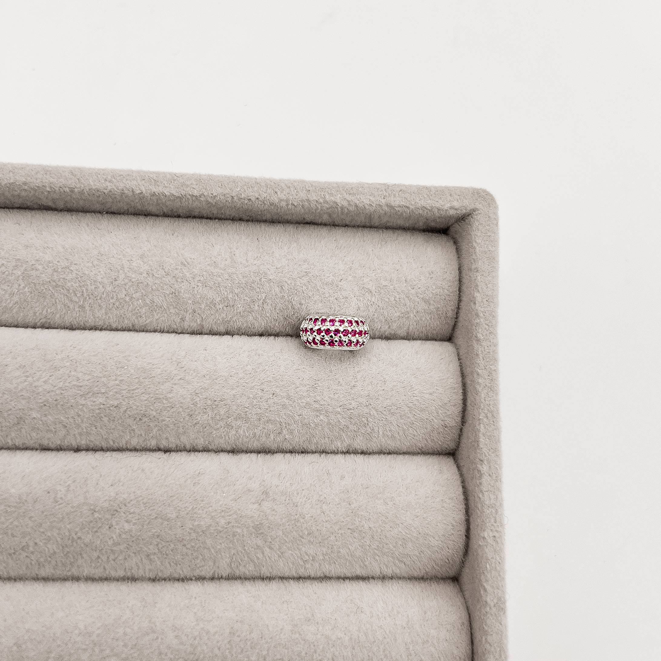 Berloque separador triplo cravejado rosa 10mm