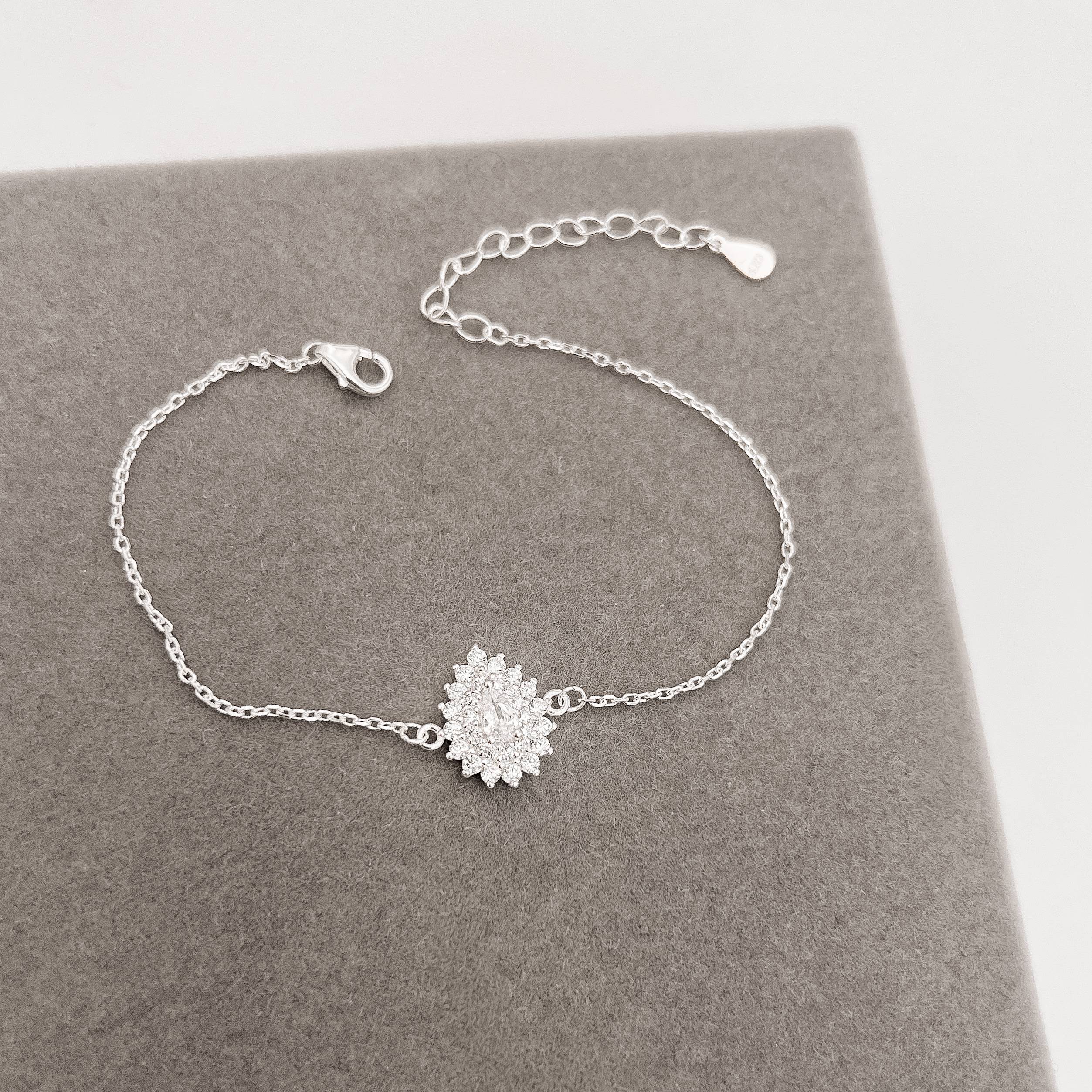 Pulseira entremeio zircônia gota com cravejado 13mm