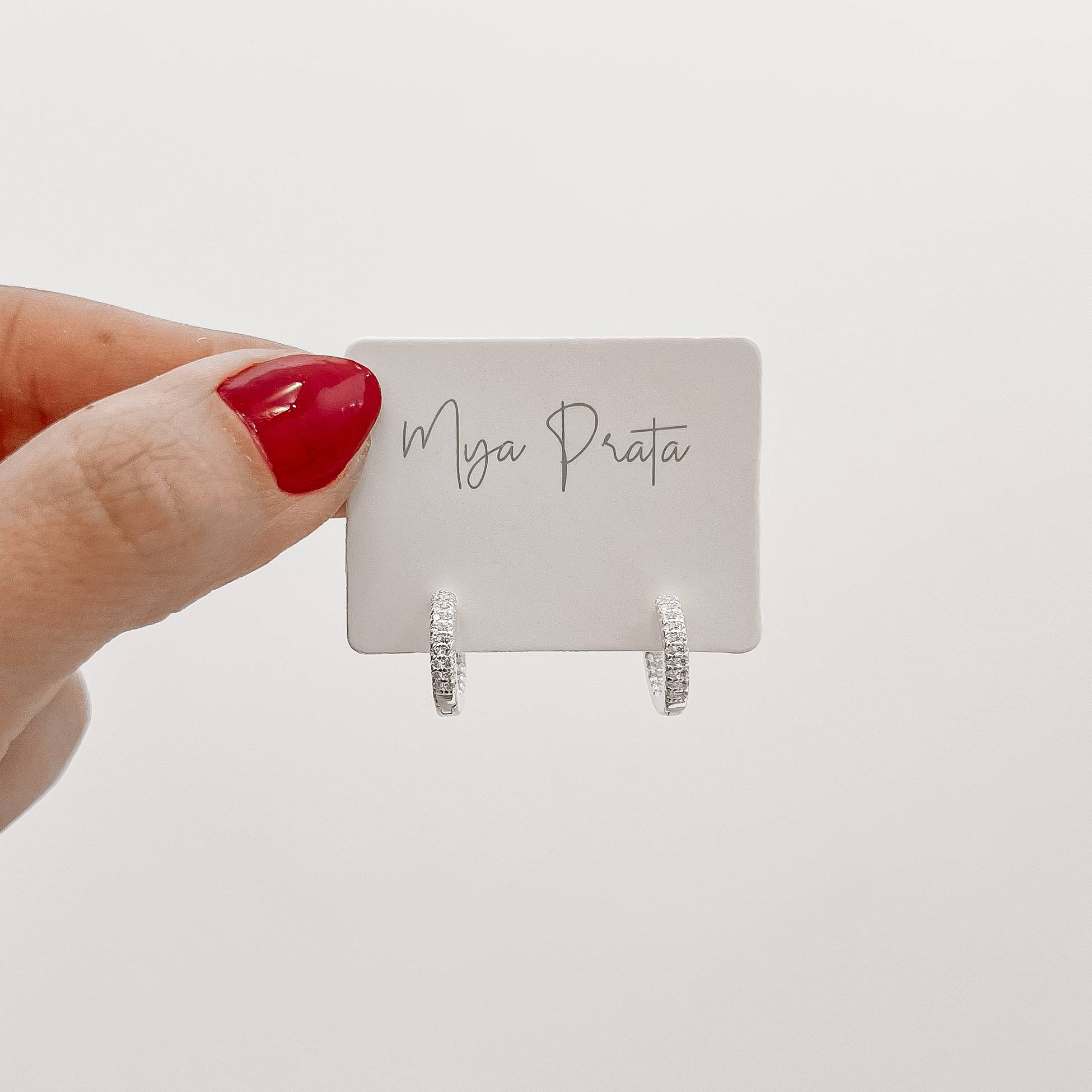 Imagem Secundária Argola click 11mm frente e interior cravejado duplo