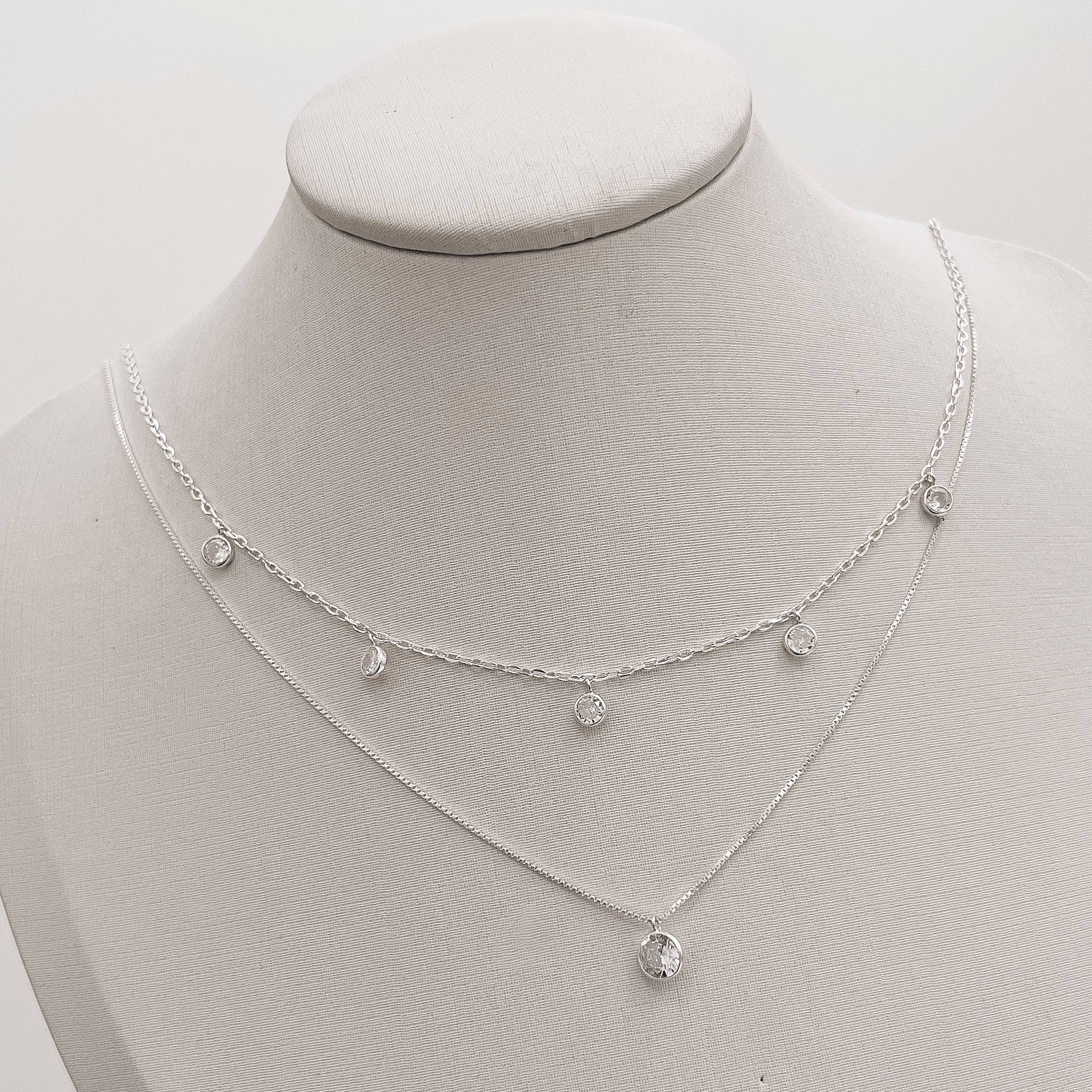 Imagem Colar duplo pingentes zircônias 4 e 6mm corrente cartier 45cm e veneziana 50cm