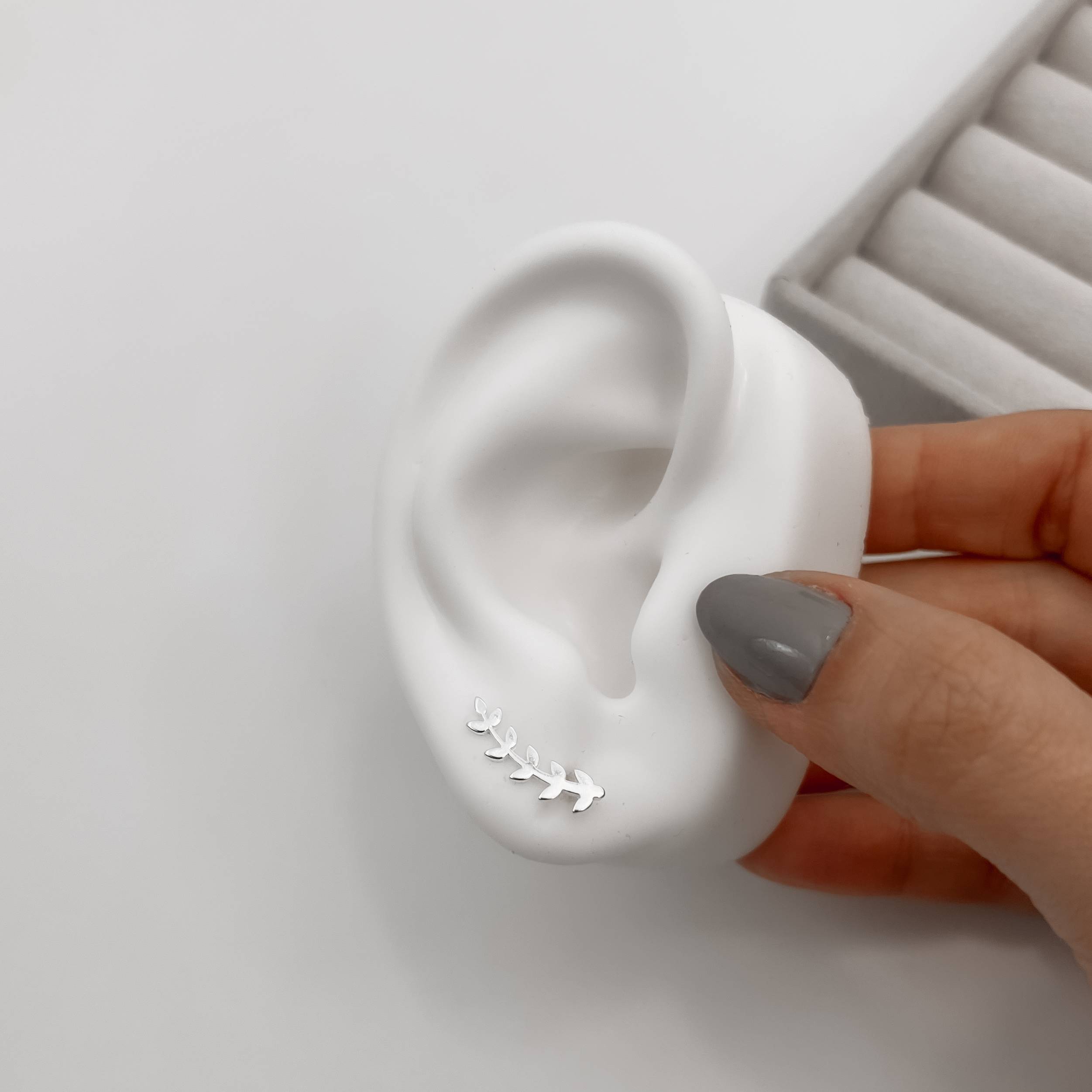 Imagem Secundária Brinco ear cuff hera