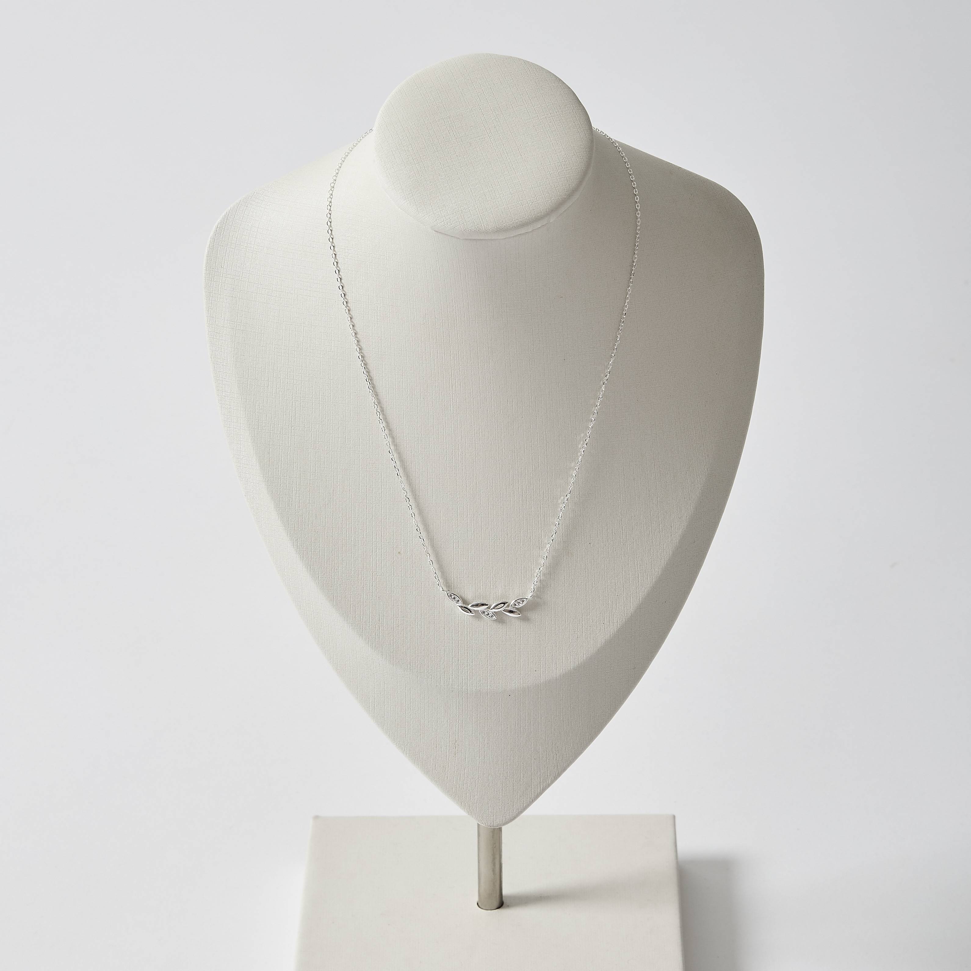 Imagem Secundária Colar entremeio folhas lisas, vazadas e cravejadas 23mm 40+5cm