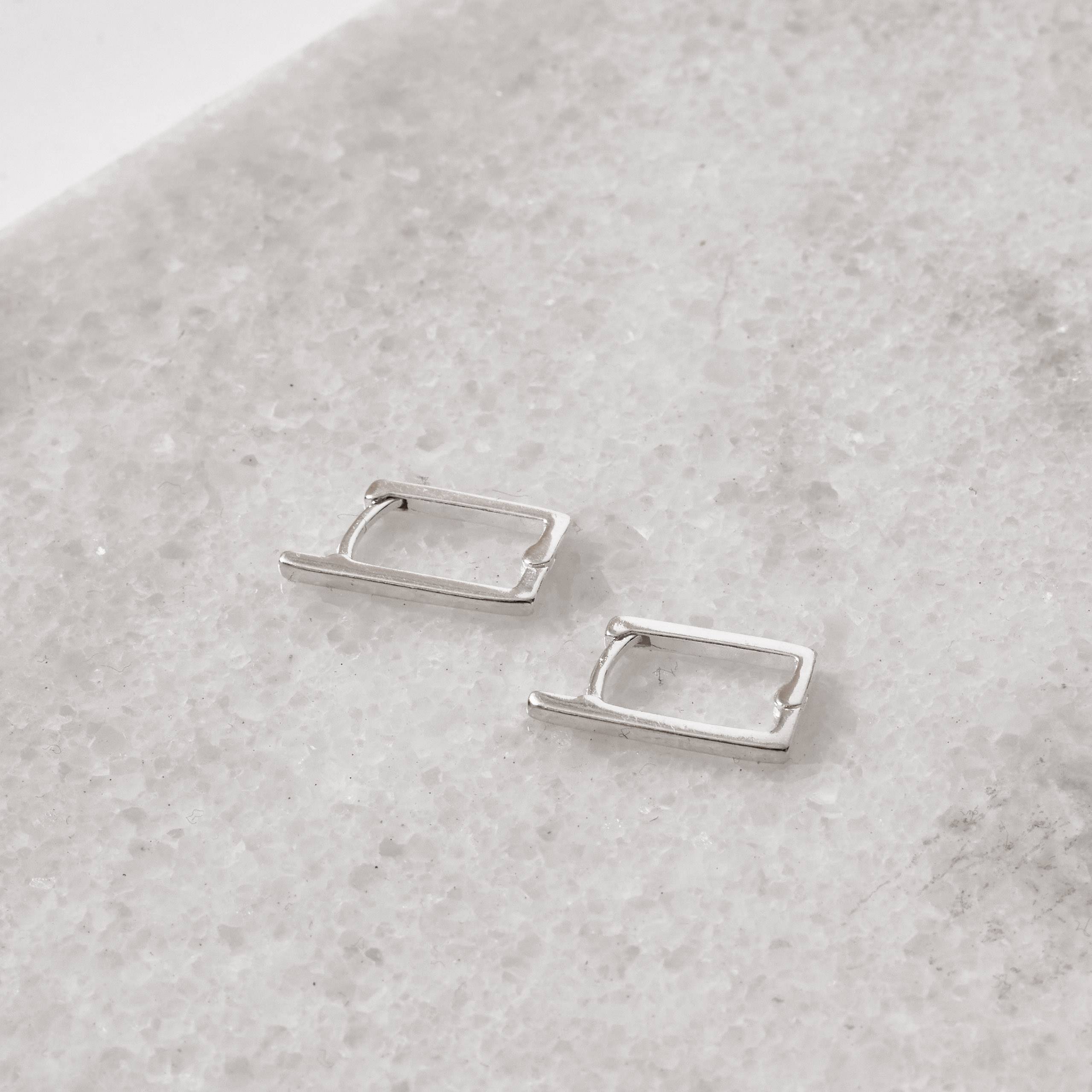 Argola click retangular 15mm 