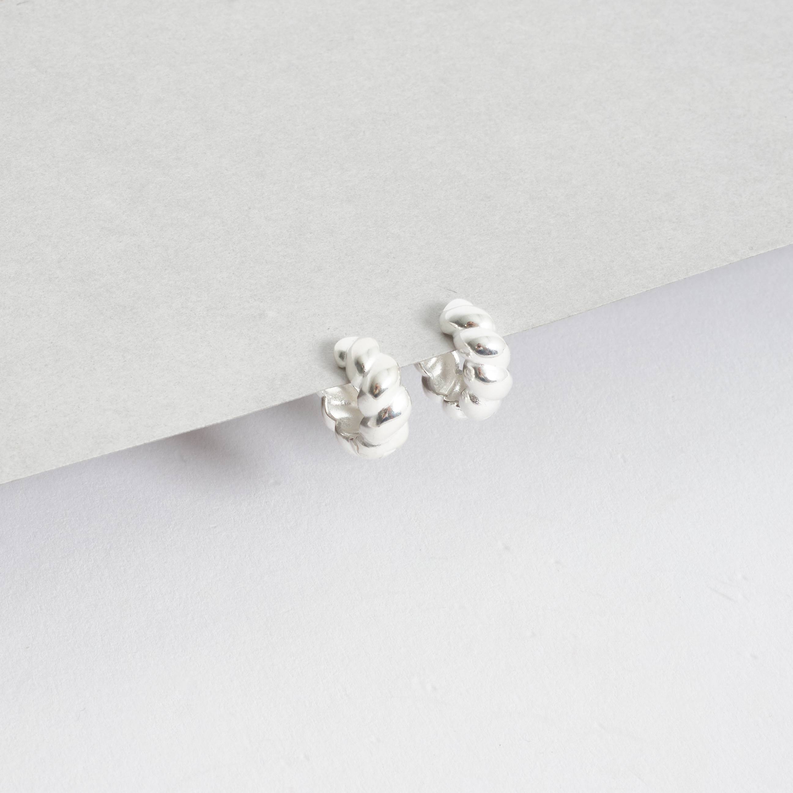 Argola click torcida 14mm