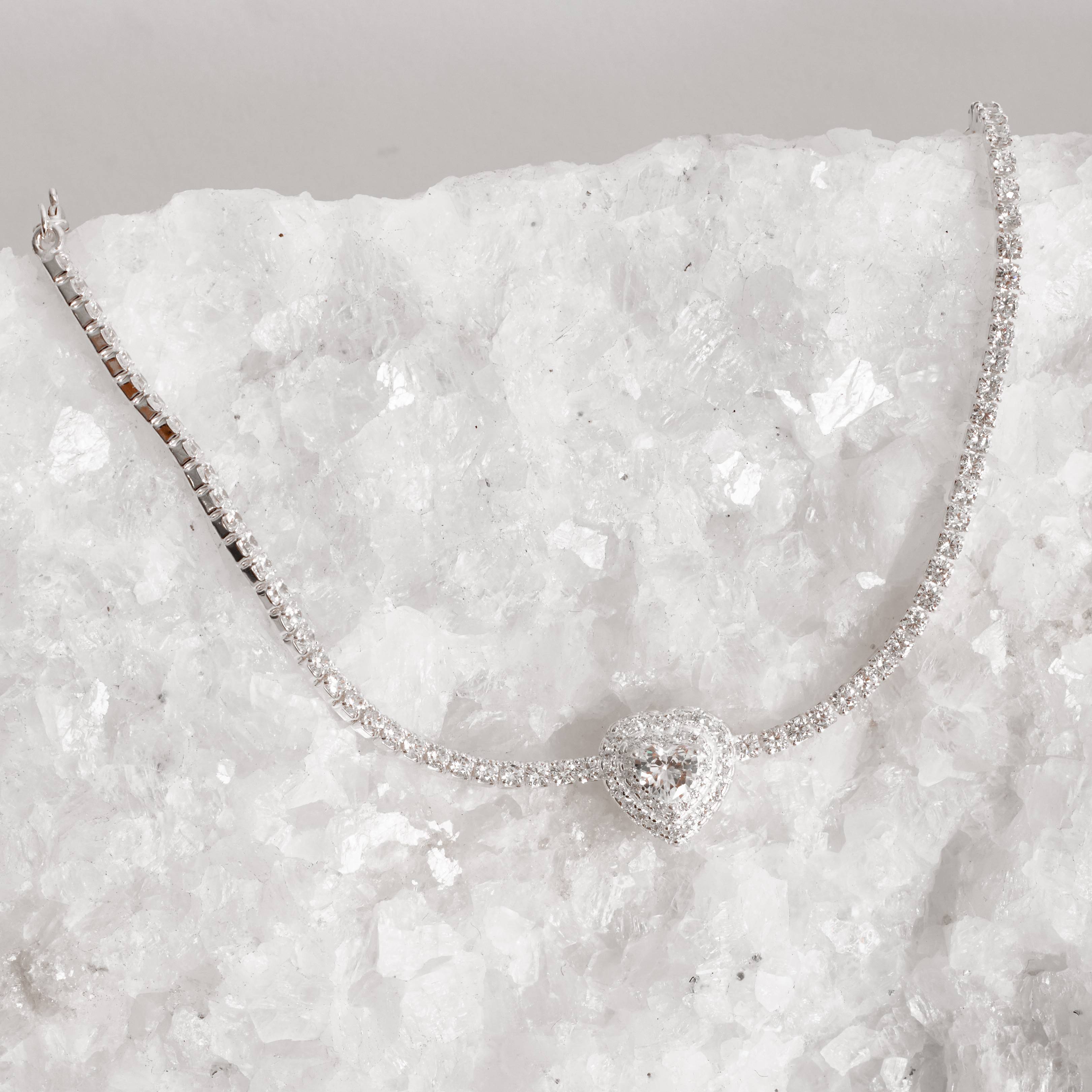 Imagem Secundária Pulseira Riviera 2.1 zircônia coração com cravejado 16+4cm