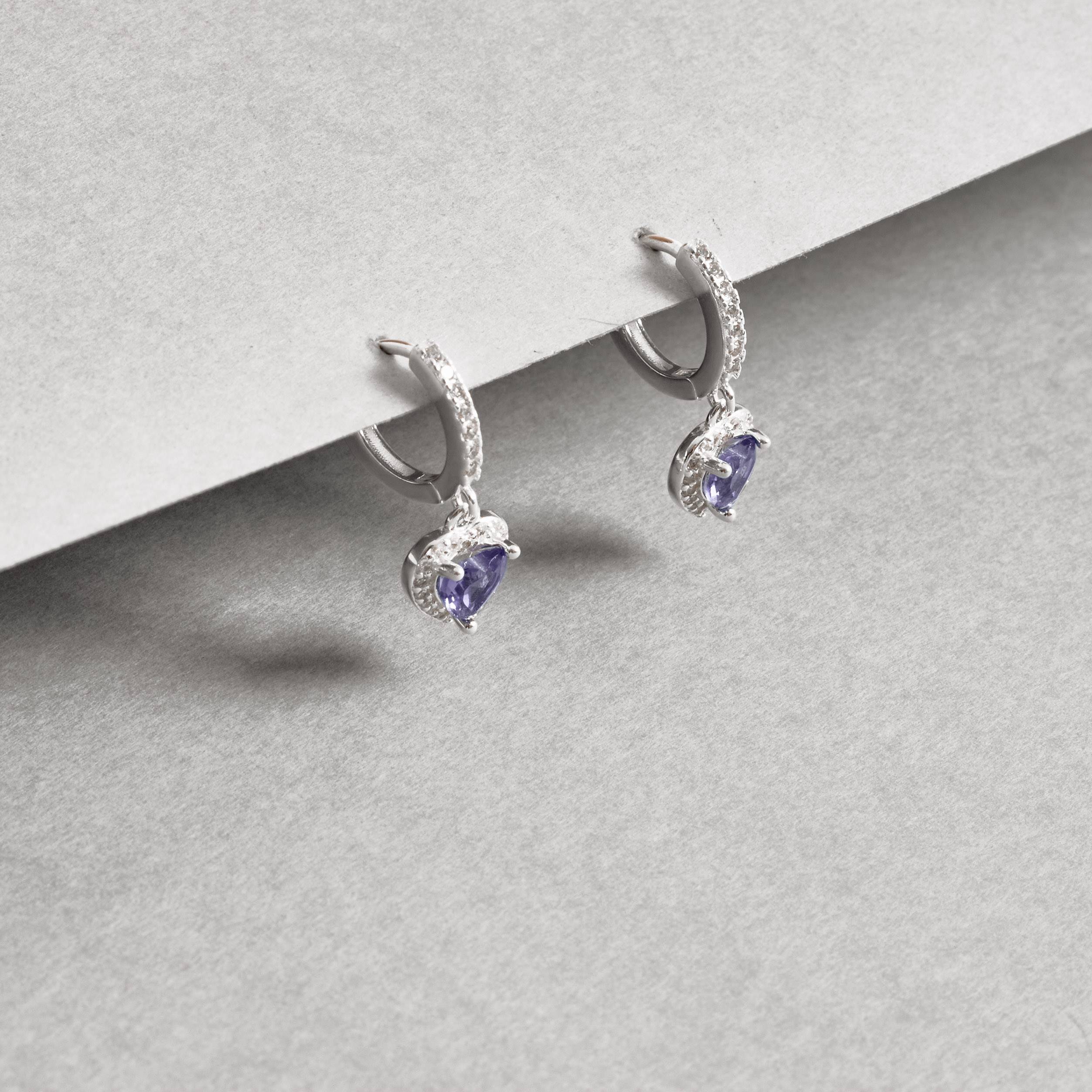 Argola click cravejada 11mm pingente zircônia coração lilás