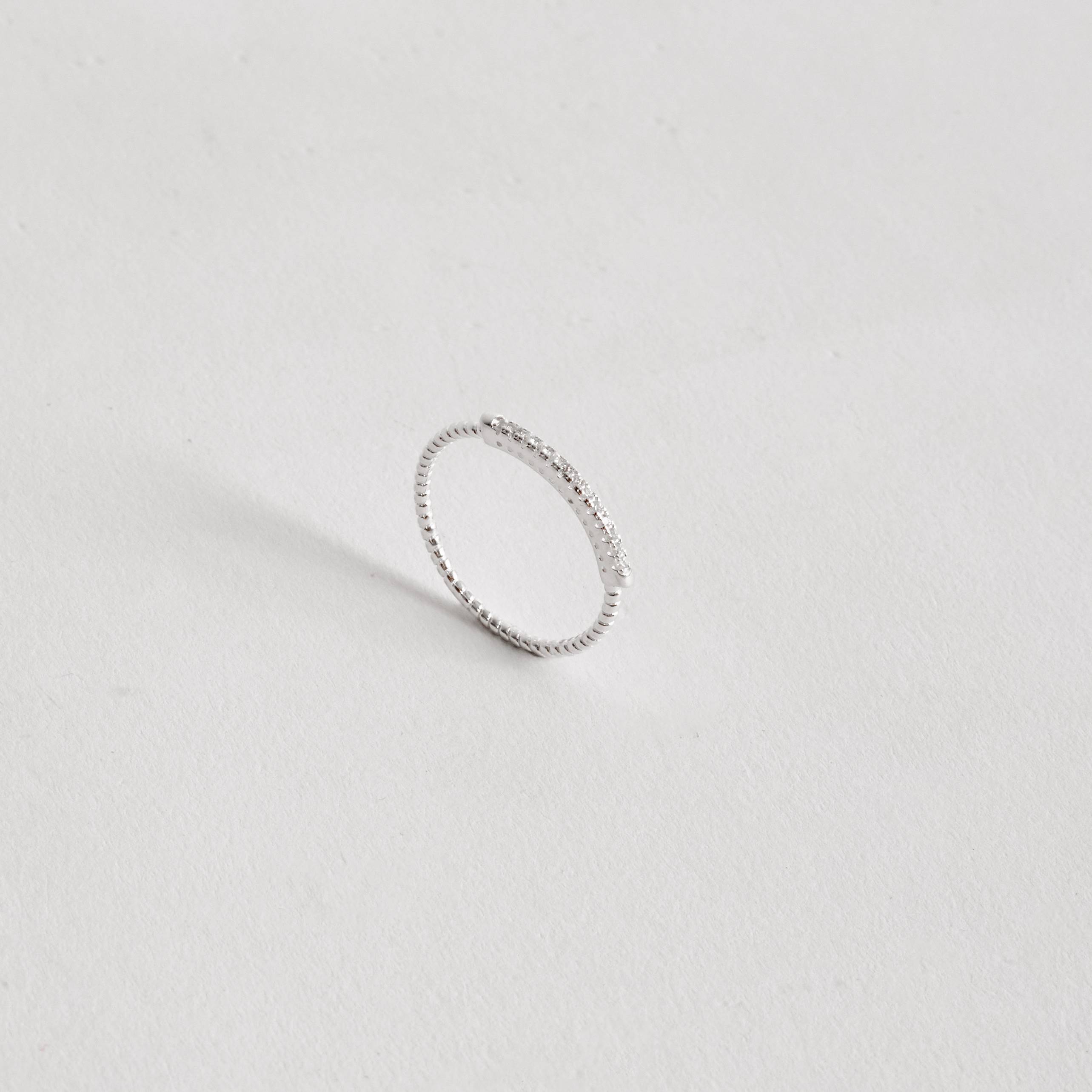 Imagem Anel torcido meia aliança