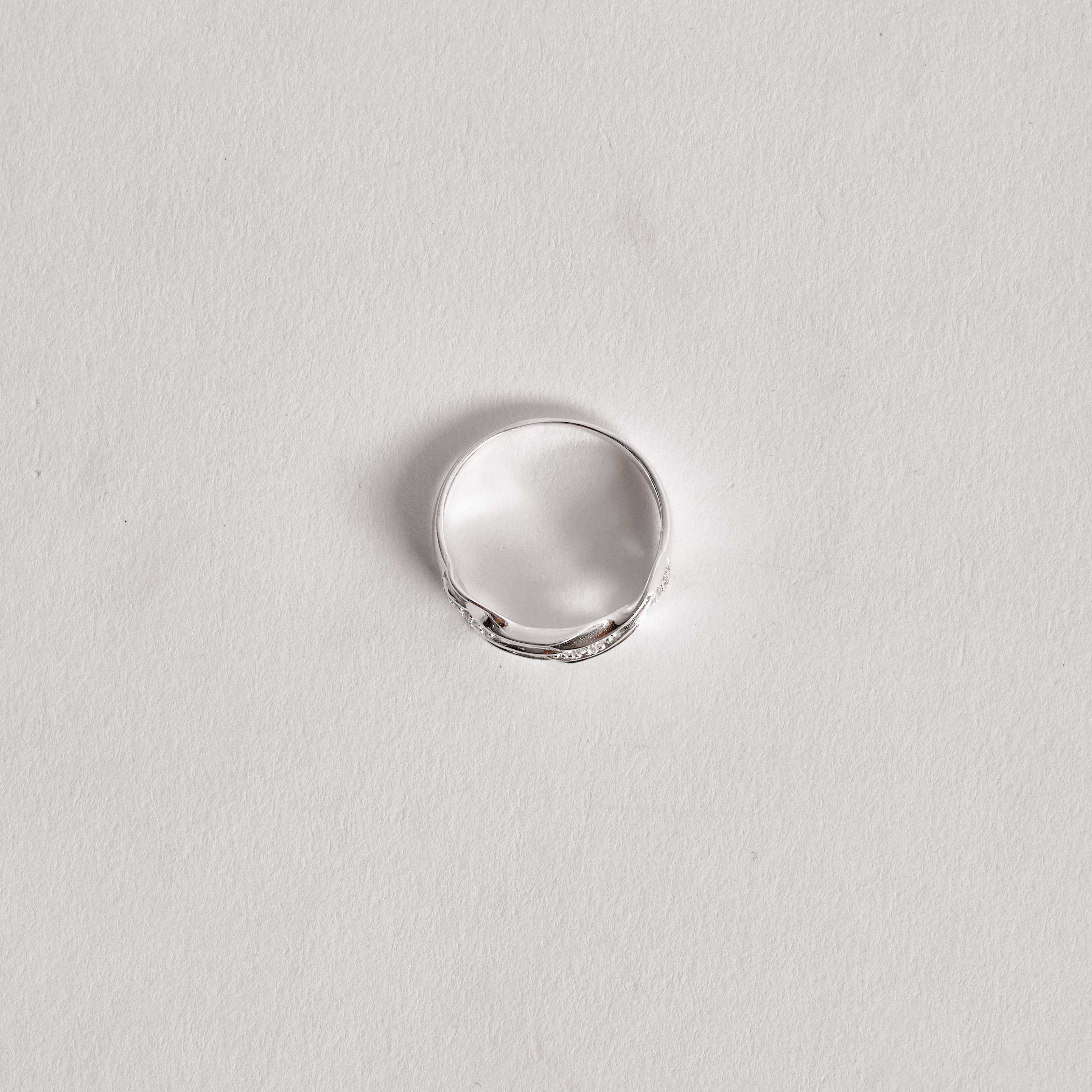 Imagem Secundária Anel fio triplo ondulado com cravejado