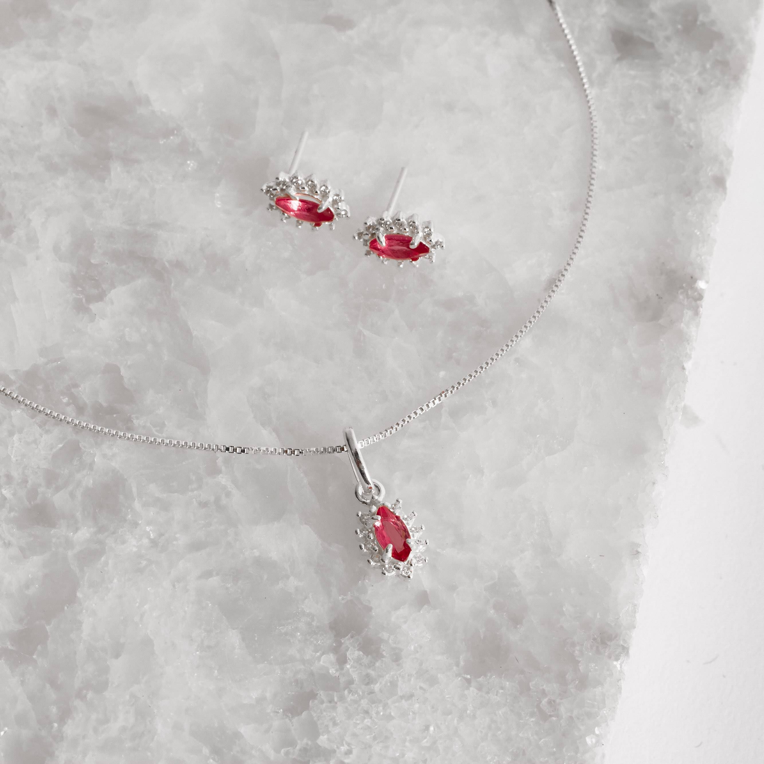 Conjunto brinco e colar zircônia navete cereja com cravejado 9mm 45cm