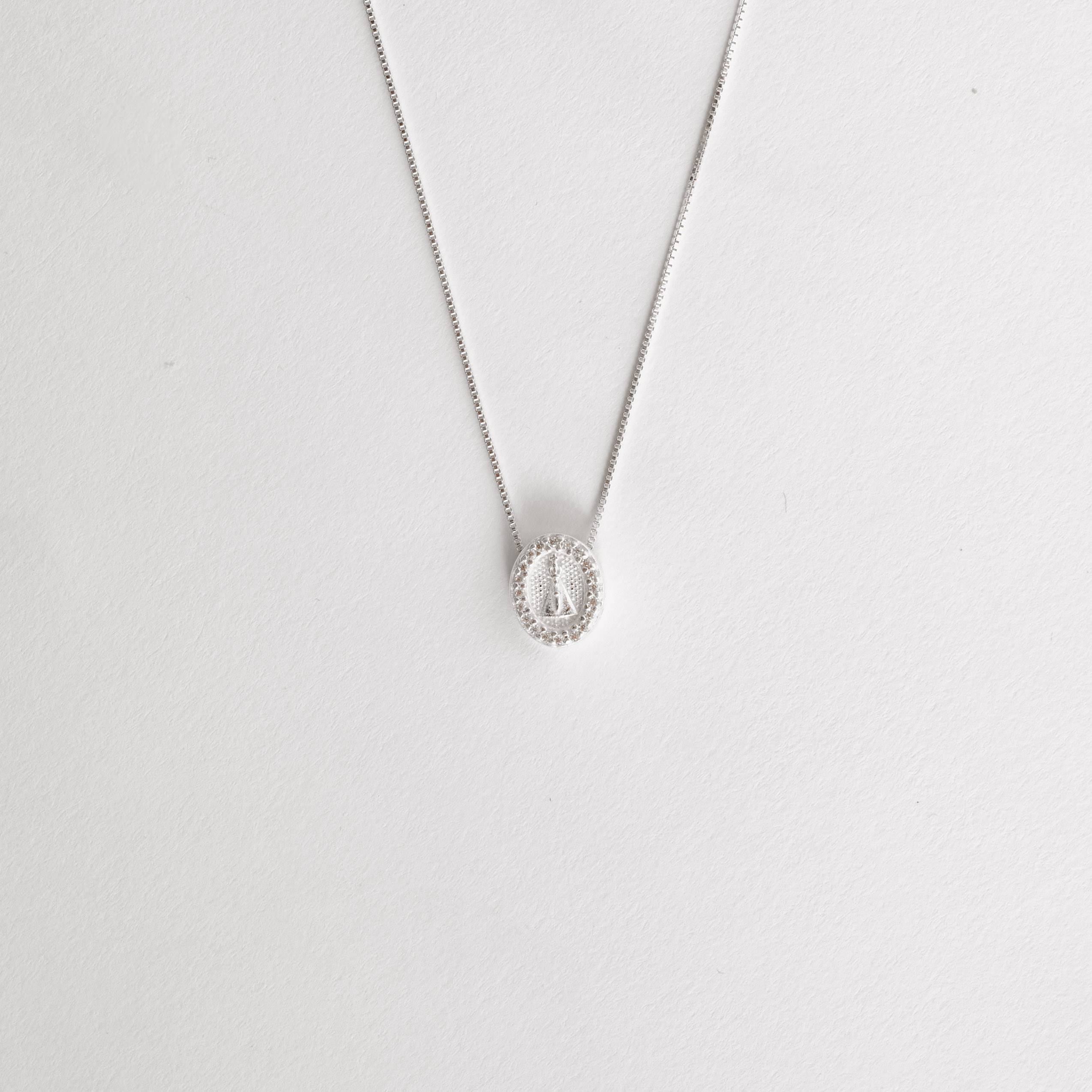 Imagem Secundária Colar medalha Nsa. Sra. Aparecida cravejada 10mm 40cm